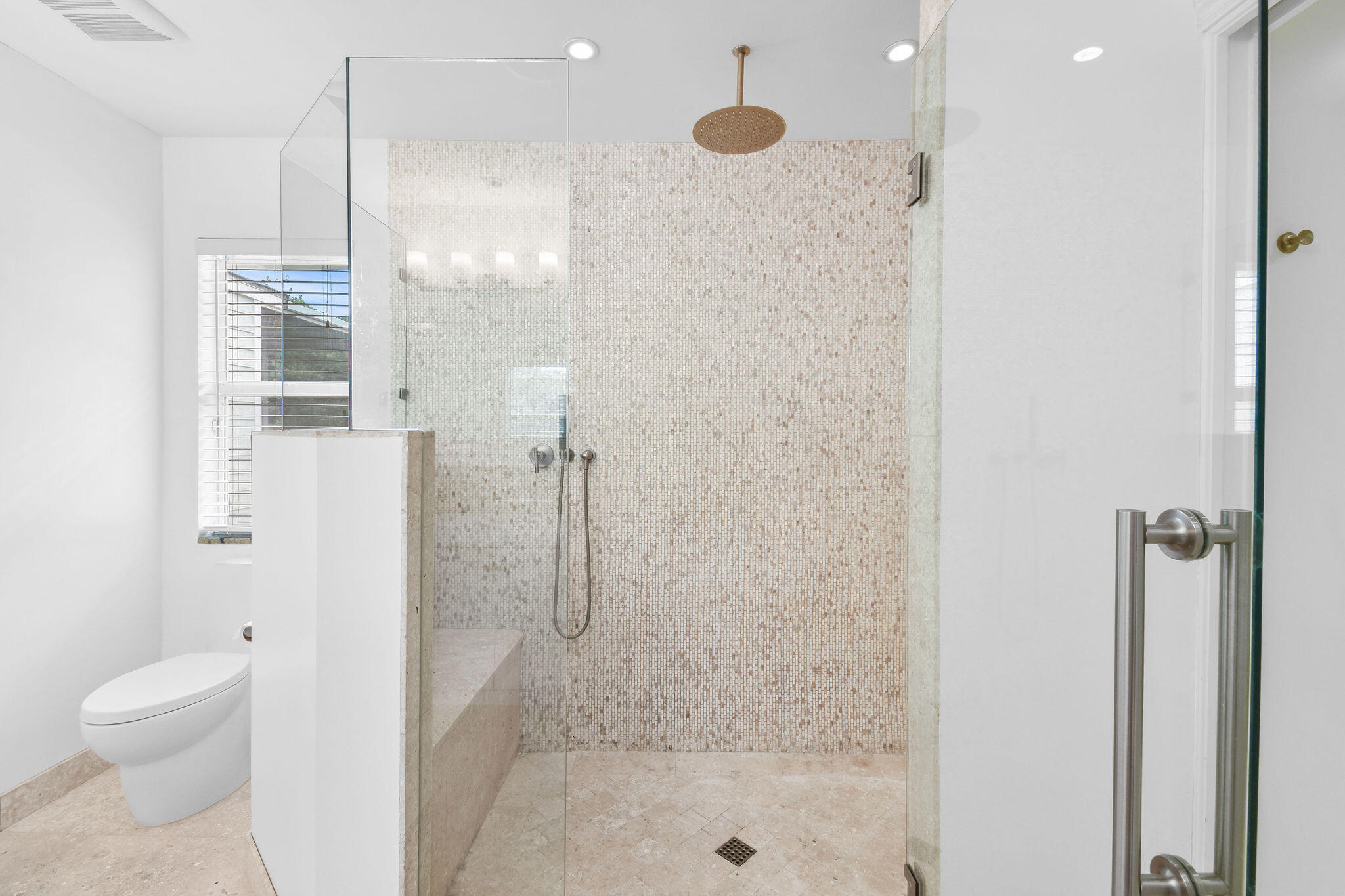 16582 Mellen Lane Property Photo 10