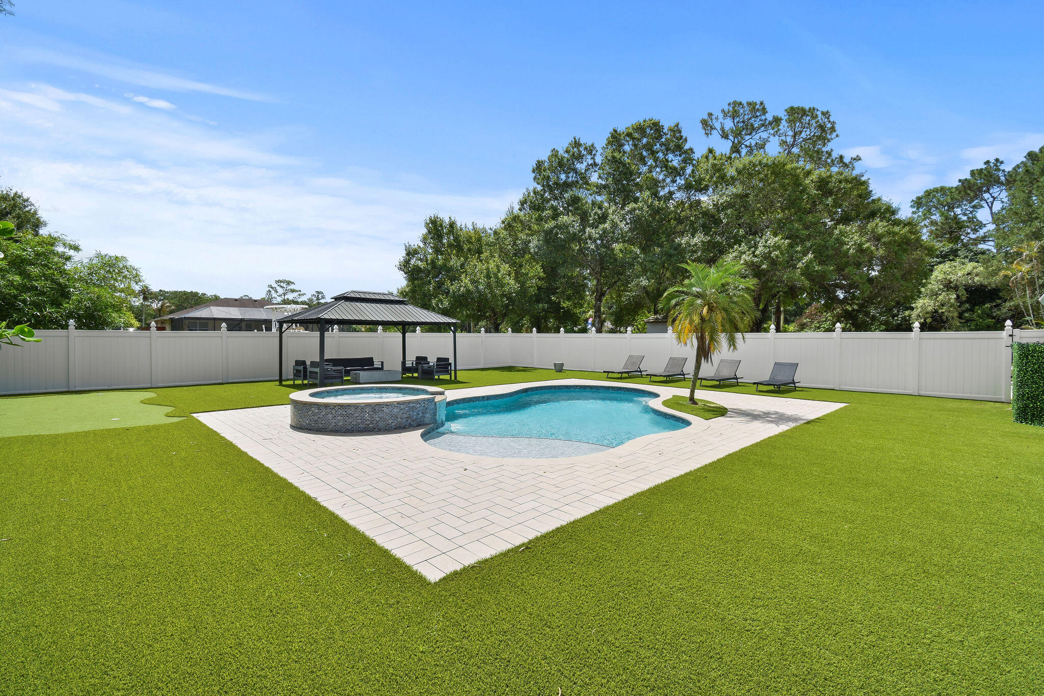 16582 Mellen Lane Property Photo 25