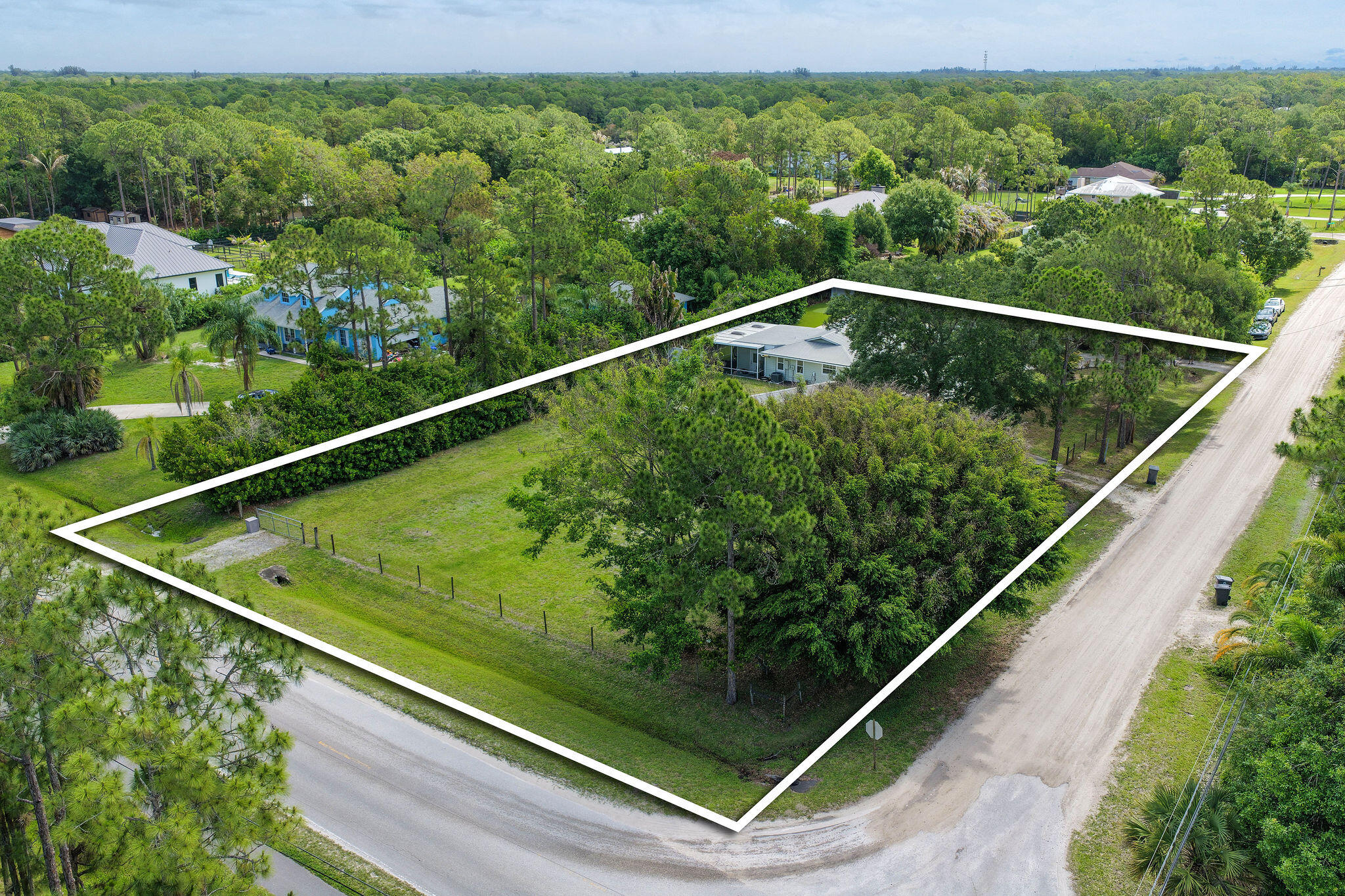 16582 Mellen Lane Property Photo 36