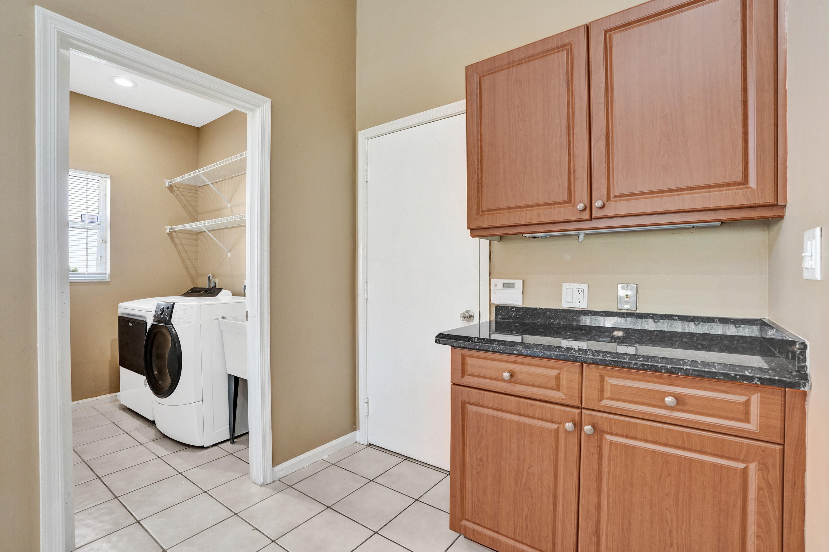10304 Nw 50th Court Property Photo 11