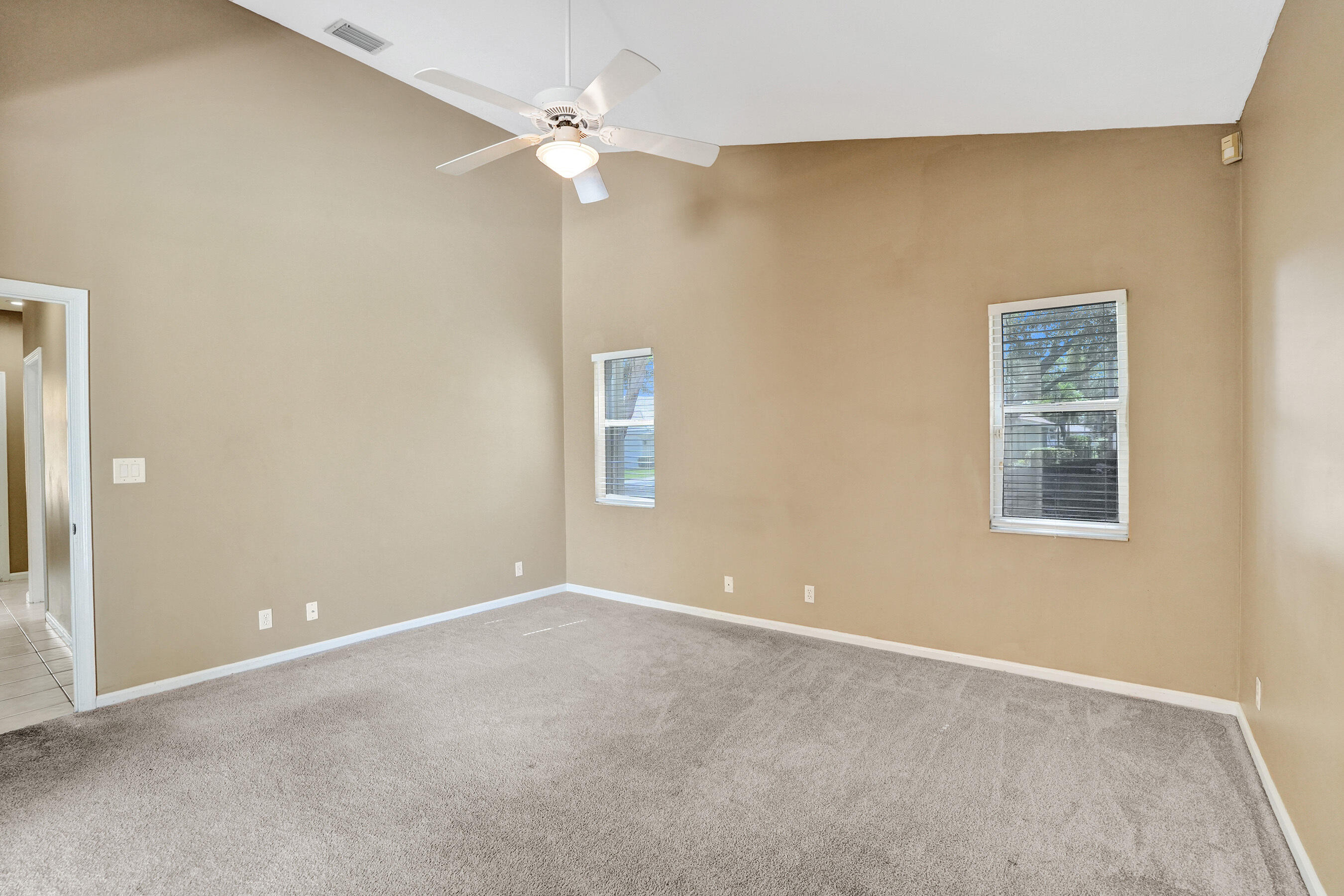 10304 Nw 50th Court Property Photo 22
