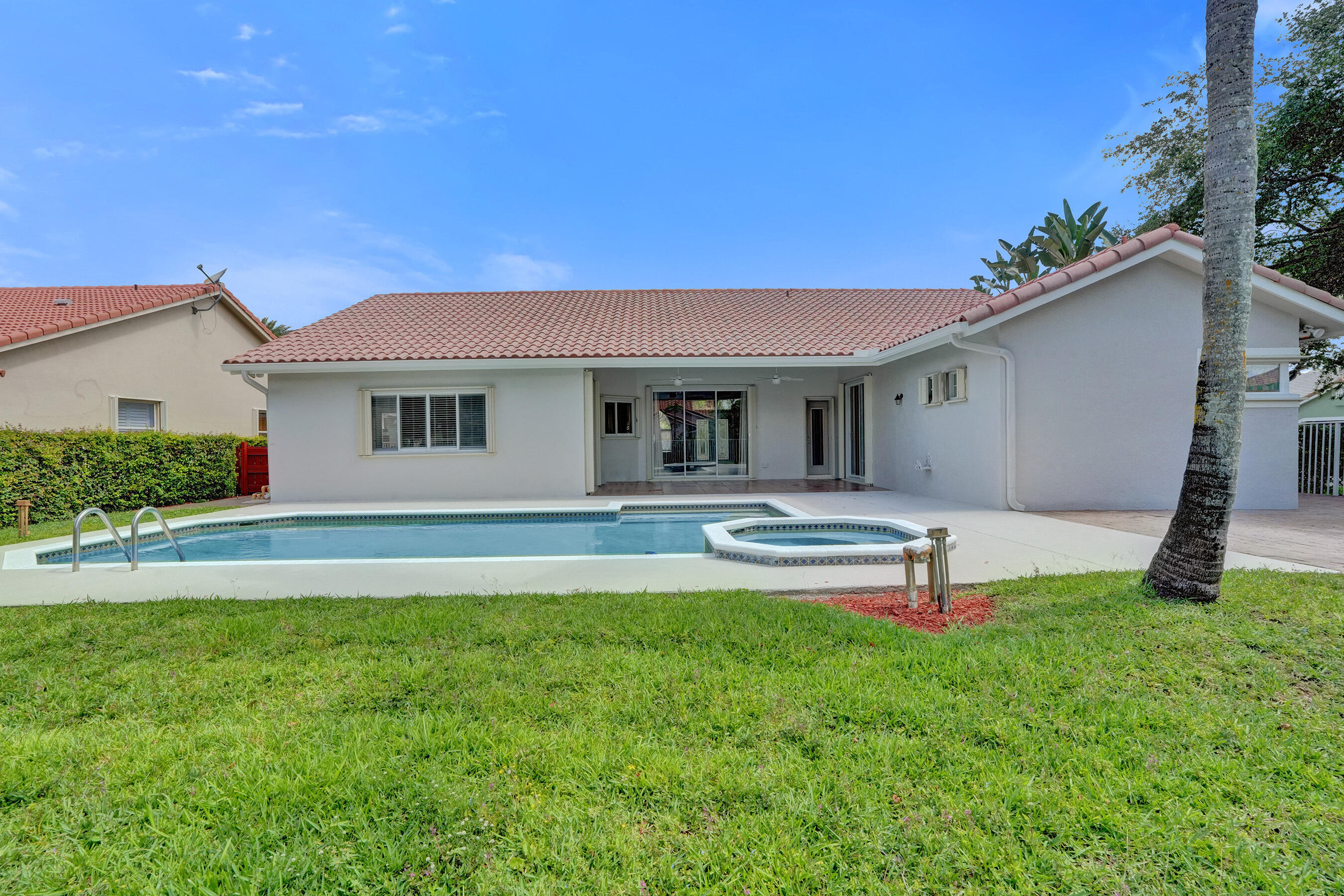 10304 Nw 50th Court Property Photo 48