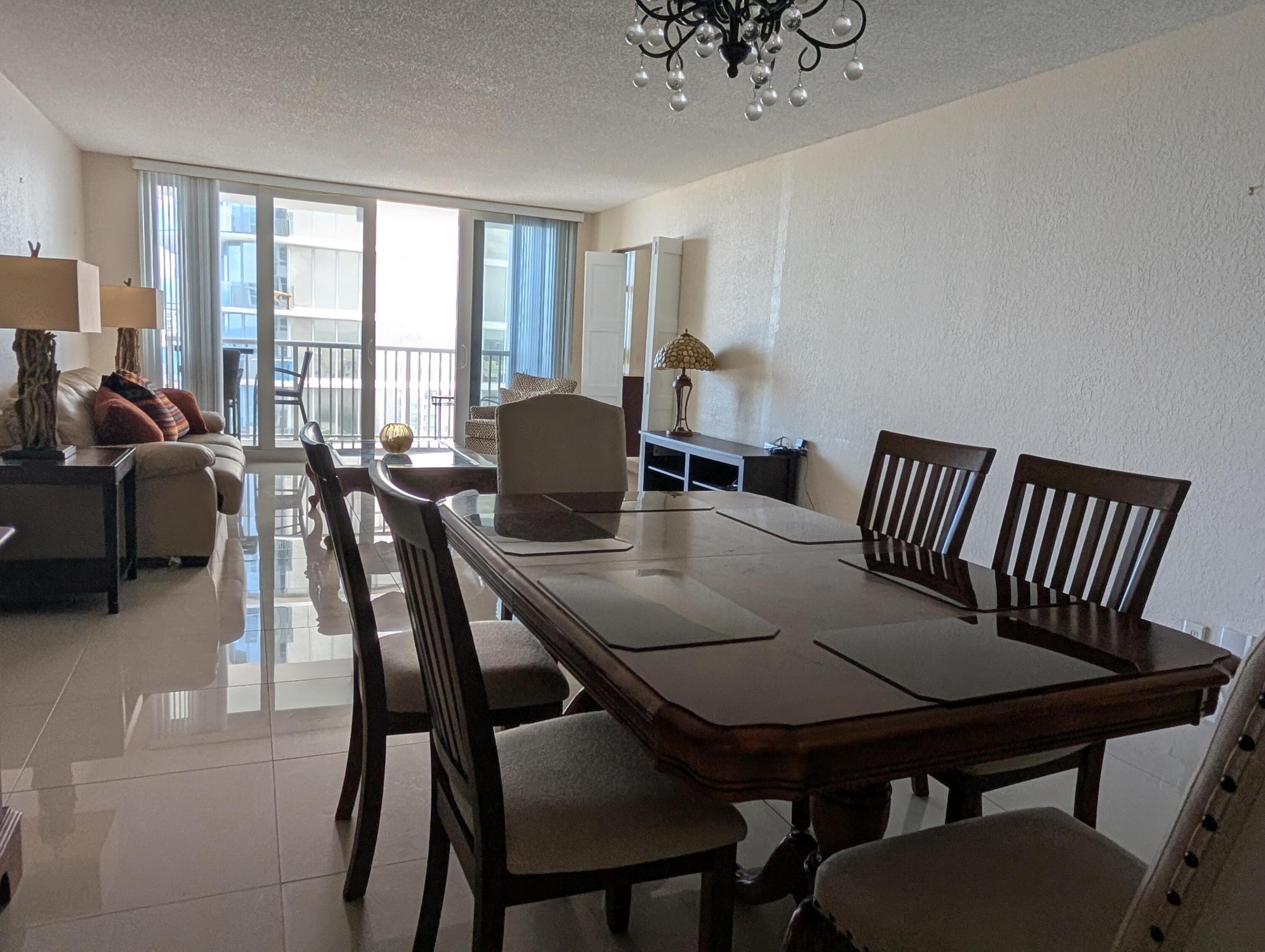 1370 S Ocean Boulevard 1403 Property Photo 8