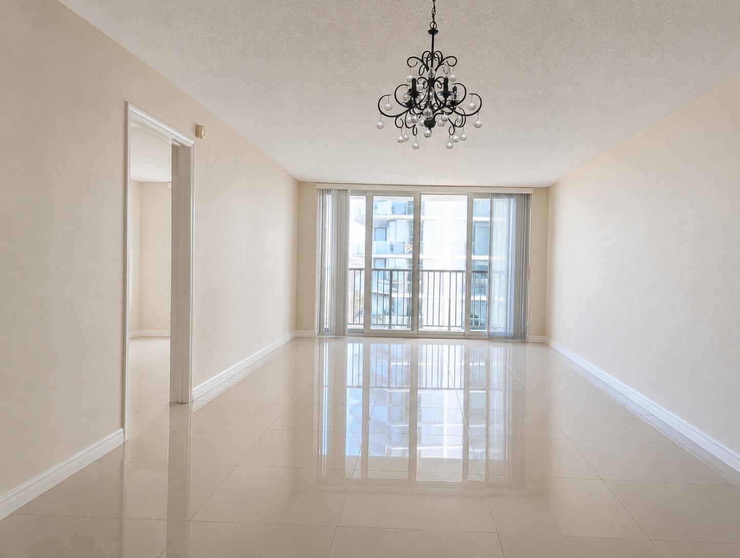 1370 S Ocean Boulevard 1403 Property Photo 9