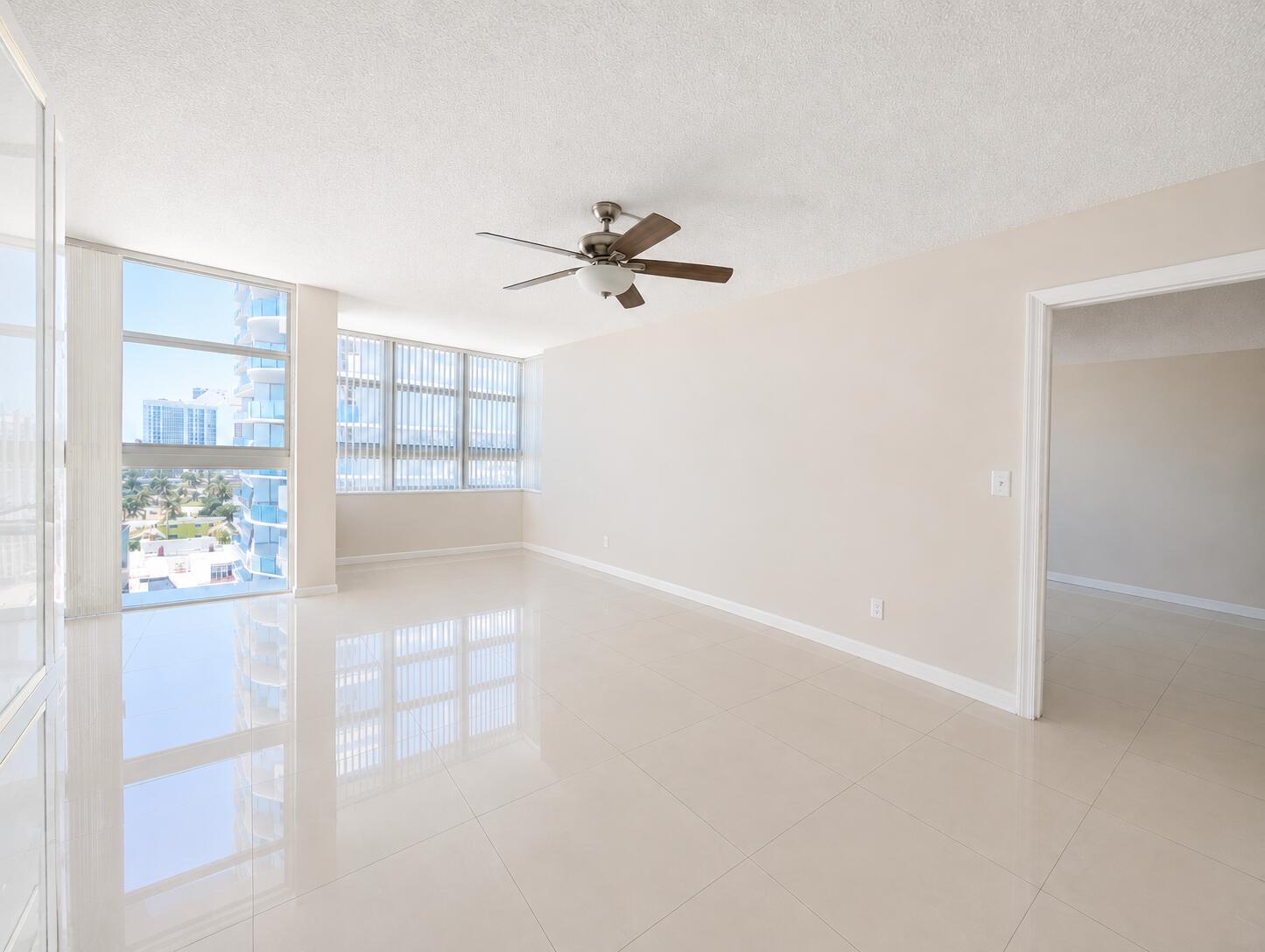 1370 S Ocean Boulevard 1403 Property Photo 17