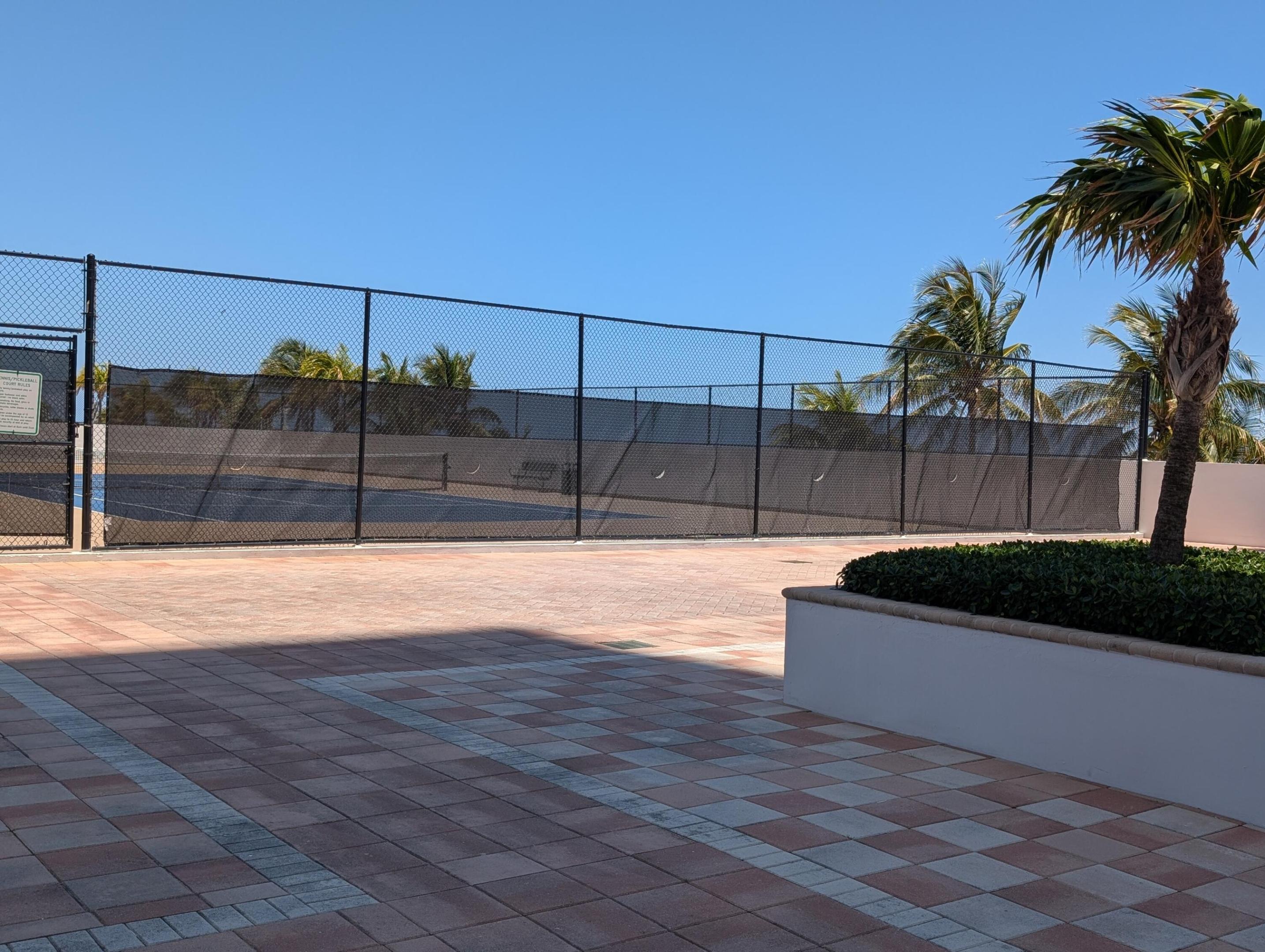 1370 S Ocean Boulevard 1403 Property Photo 43