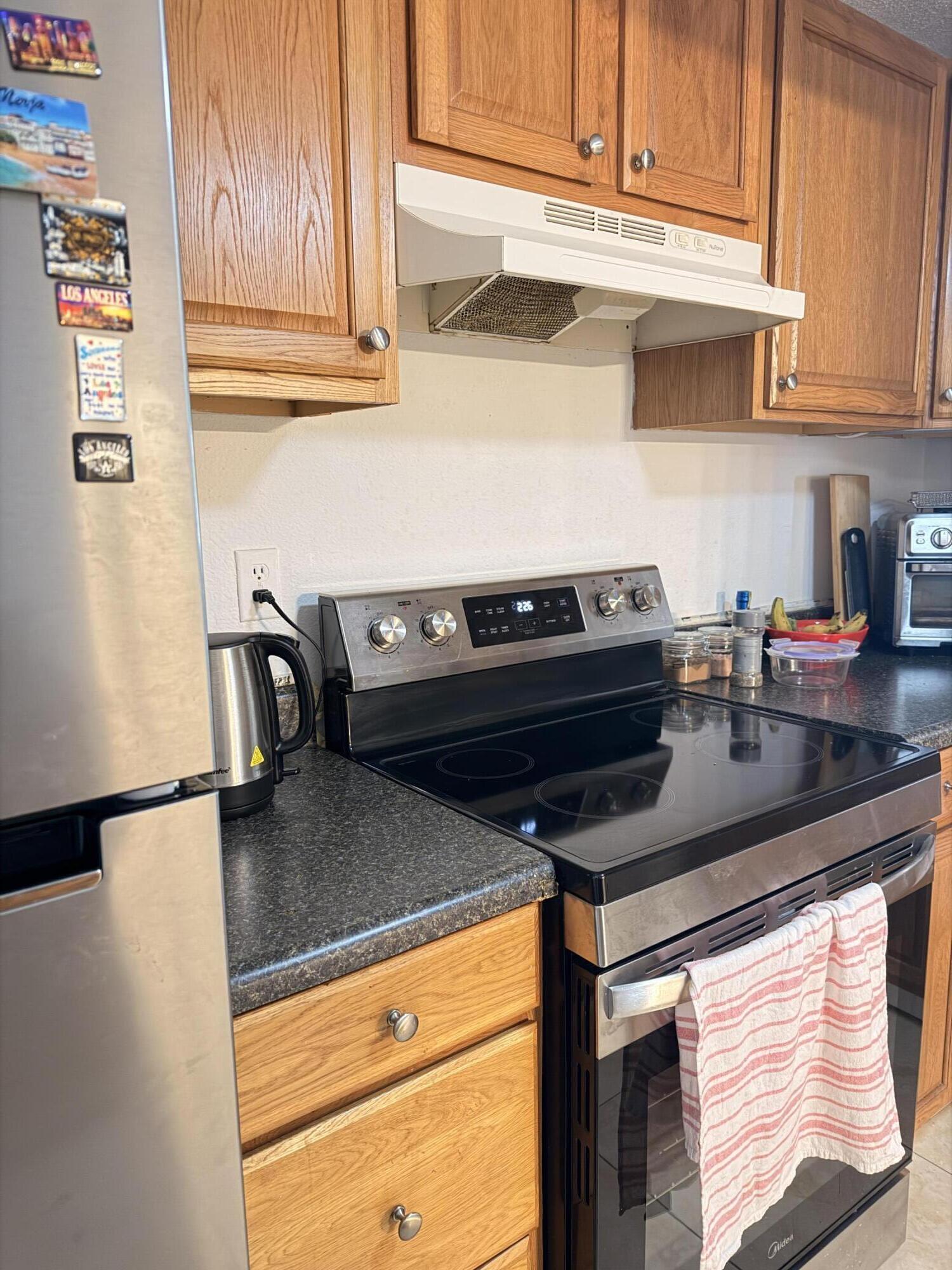 2800 Somerset Drive 201j Property Photo 1