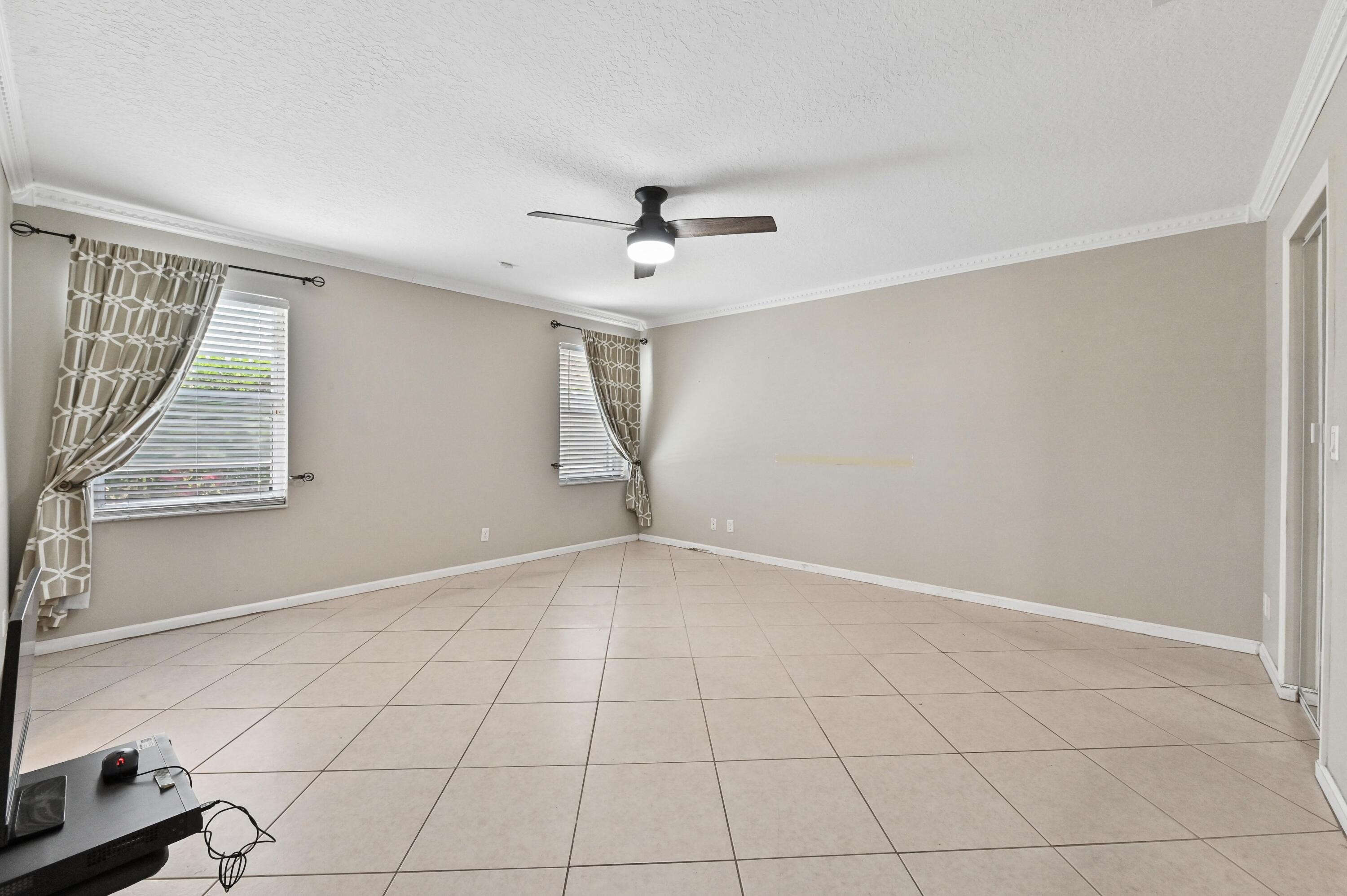1163 Peninsula Way Property Photo 13