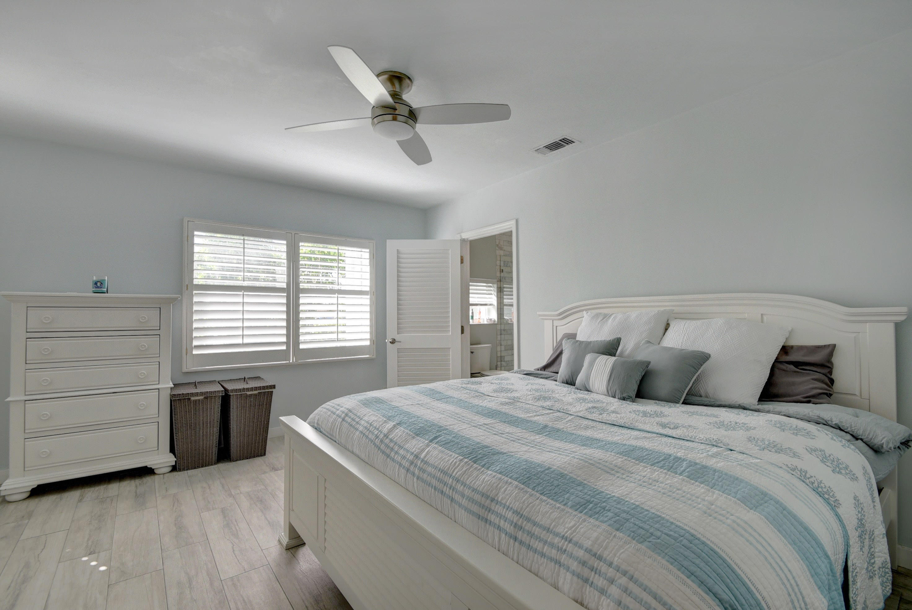 1020 Casuarina Road Property Photo 7