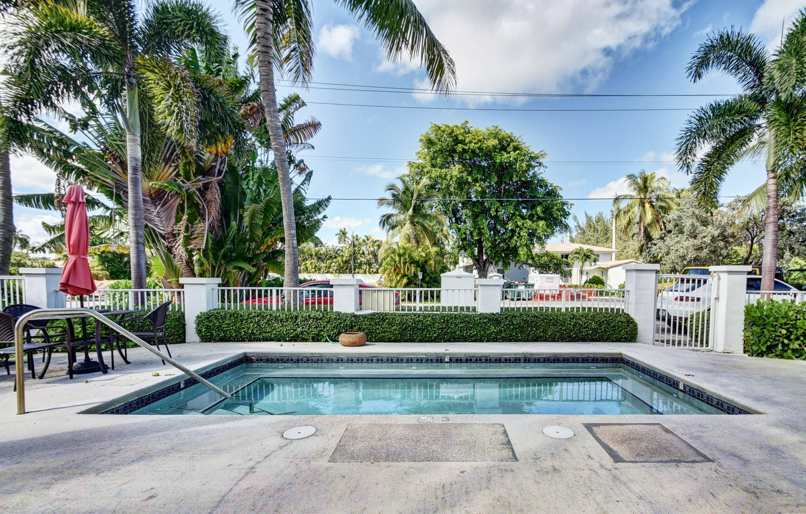 1020 Casuarina Road Property Photo 15