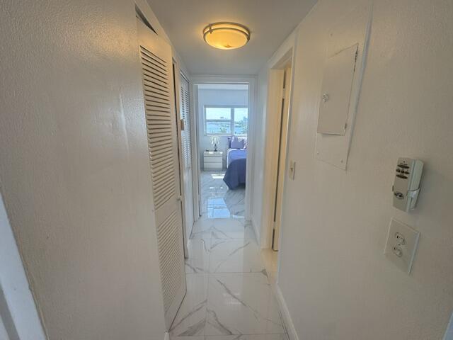 300 Oregon Street 502 Property Photo 9