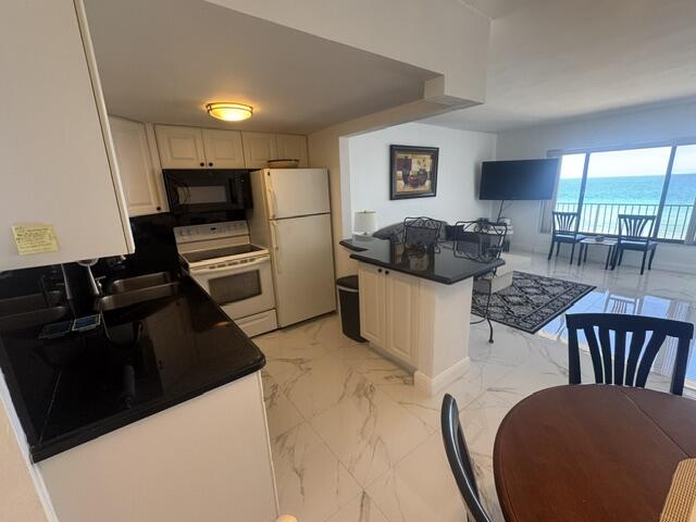 300 Oregon Street 502 Property Photo 10
