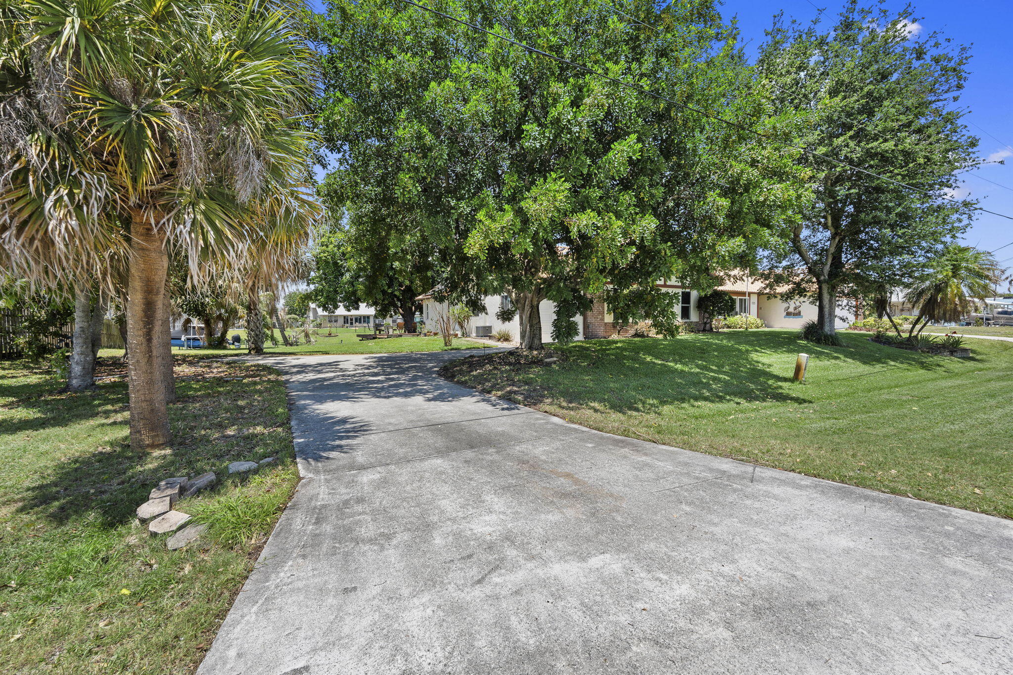 229 Ne Sagamore Terrace Property Photo 35