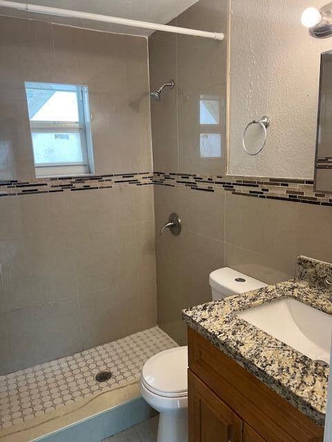725 21st Street 2 Property Photo 6