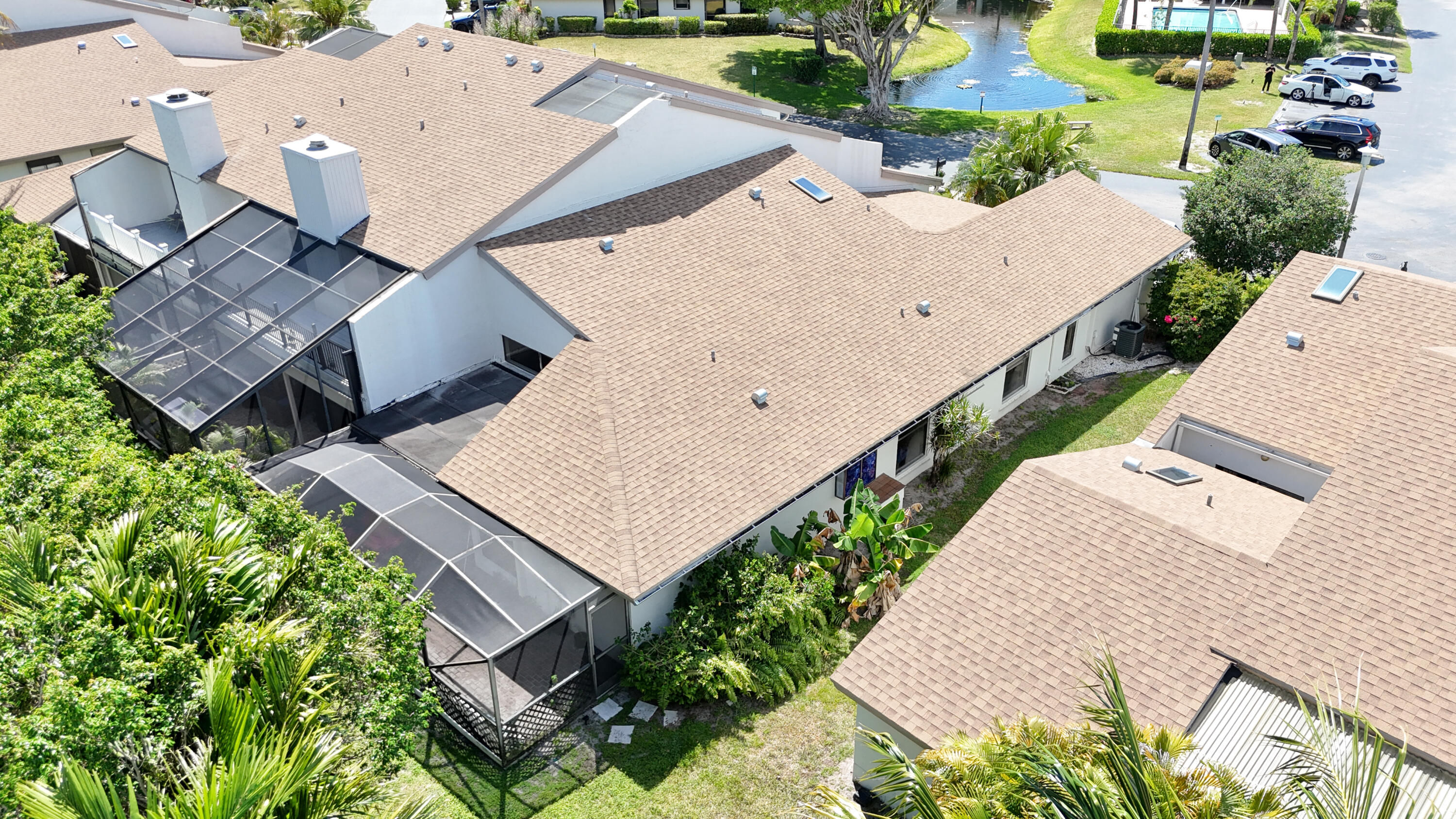 6680 Canary Palm Circle Property Photo 2