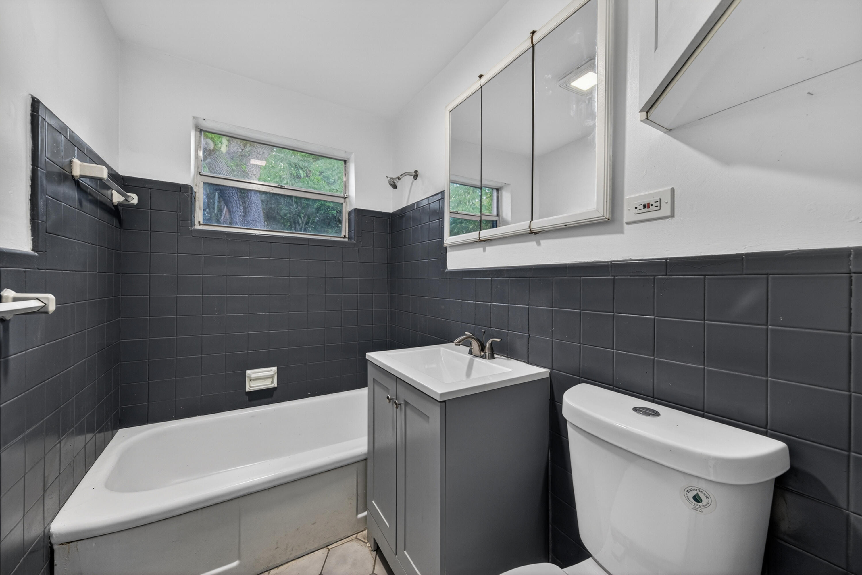 1425 Sw 19th Avenue Property Photo 23