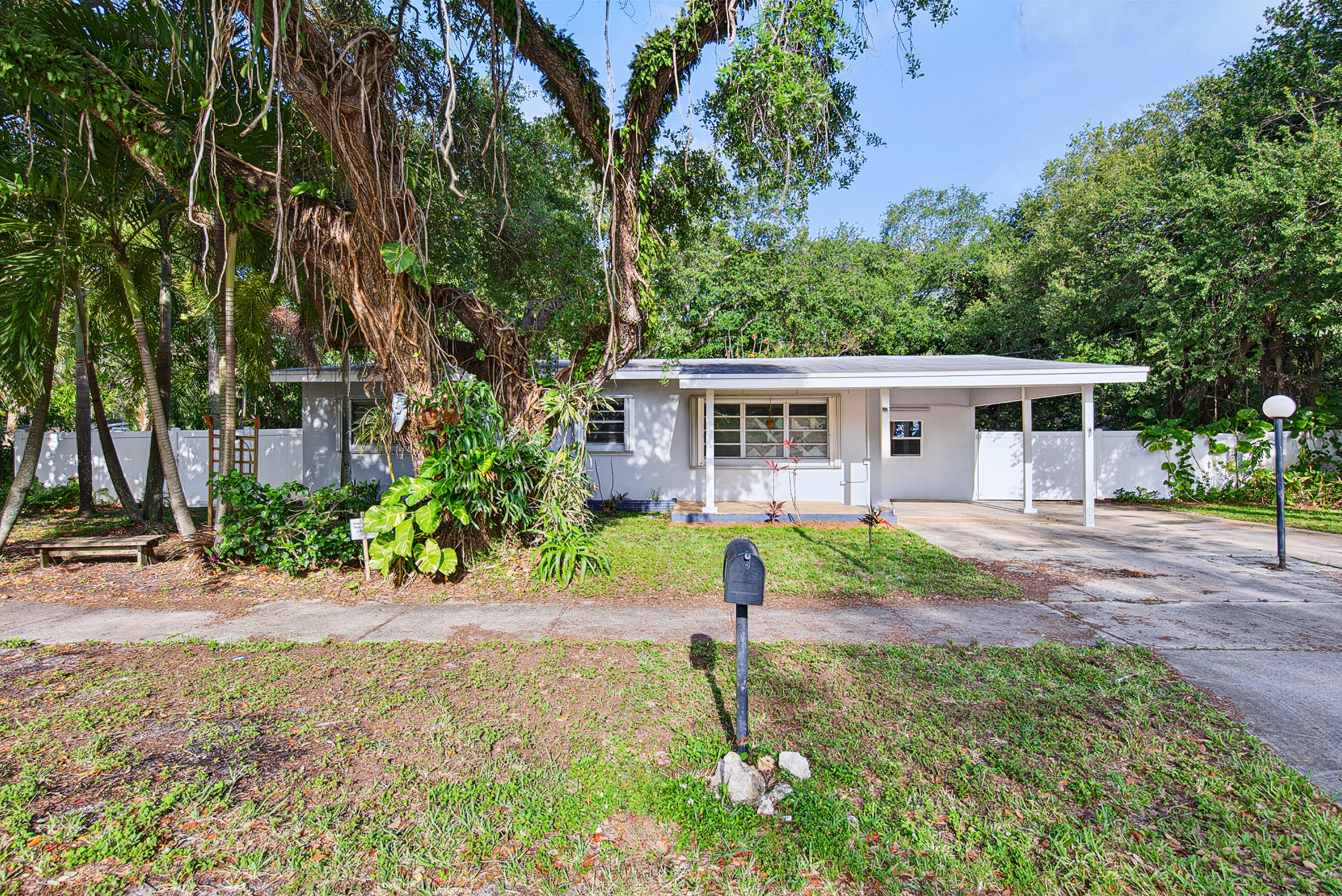 1425 Sw 19th Avenue Property Photo 31