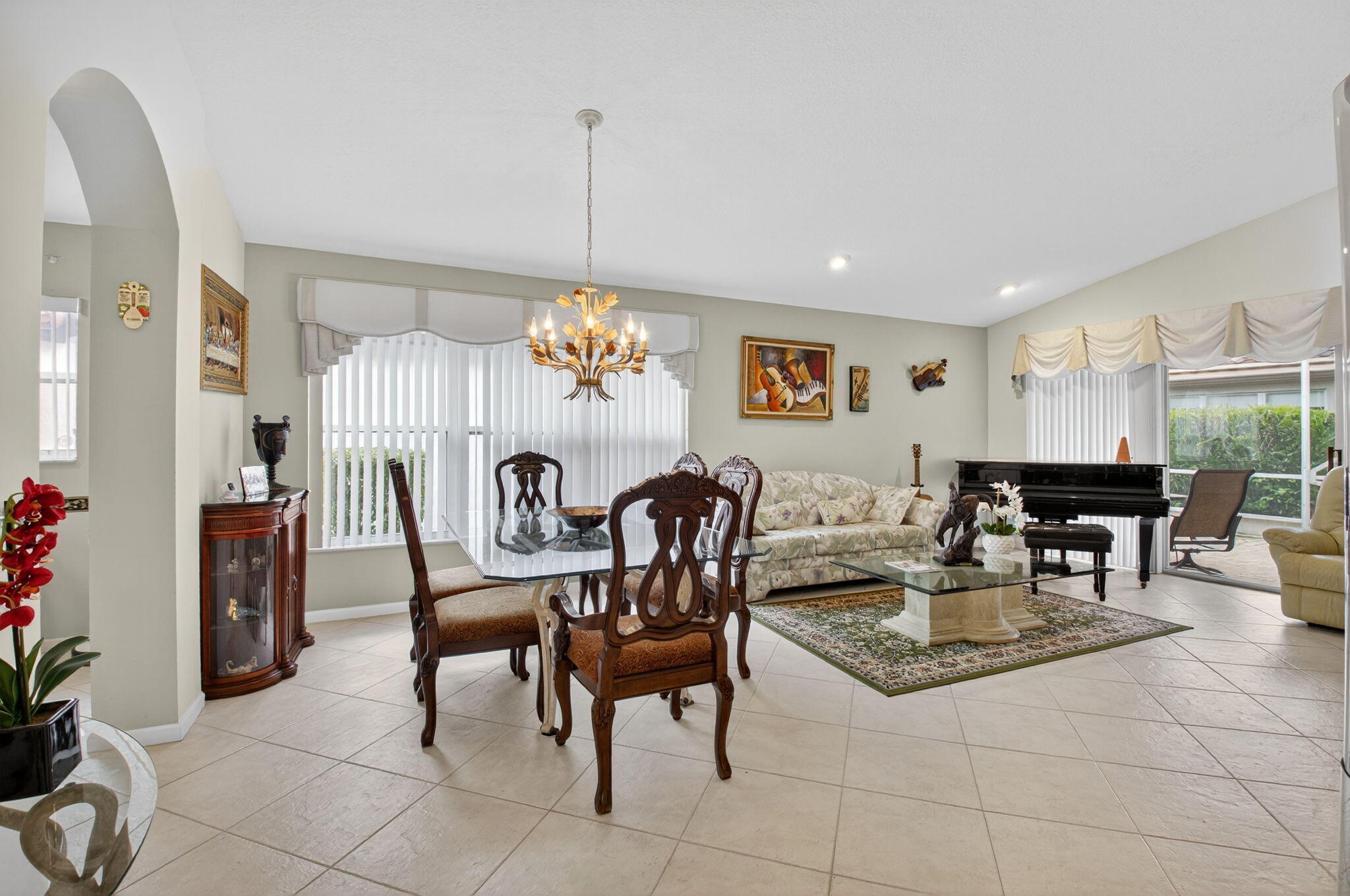 7470 Chorale Road Property Photo 3