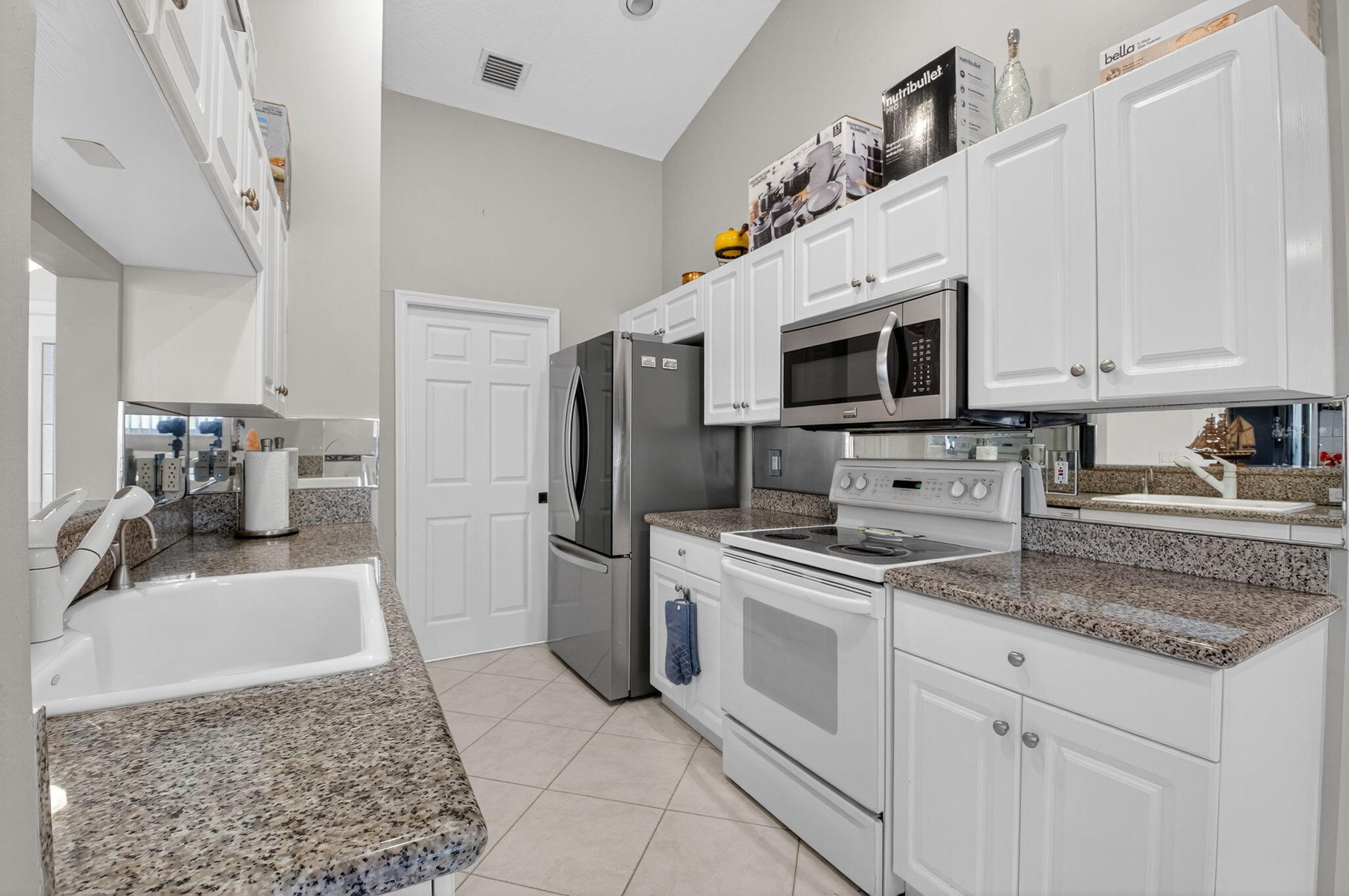 7470 Chorale Road Property Photo 9