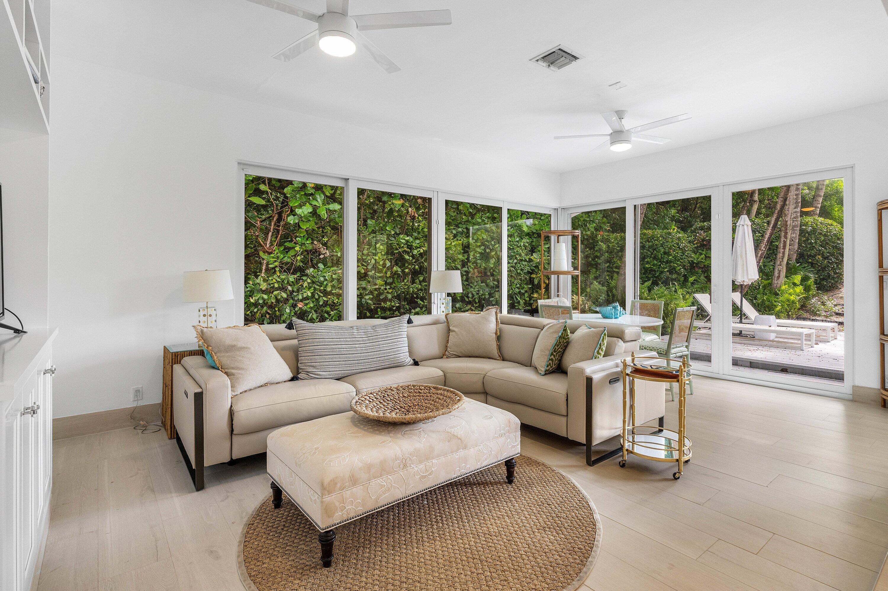 1100 N Ocean Boulevard Property Photo 11