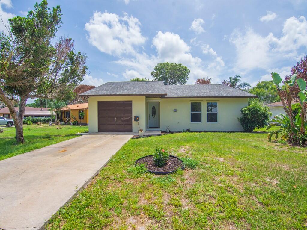 4065 46th Lane Property Photo 1