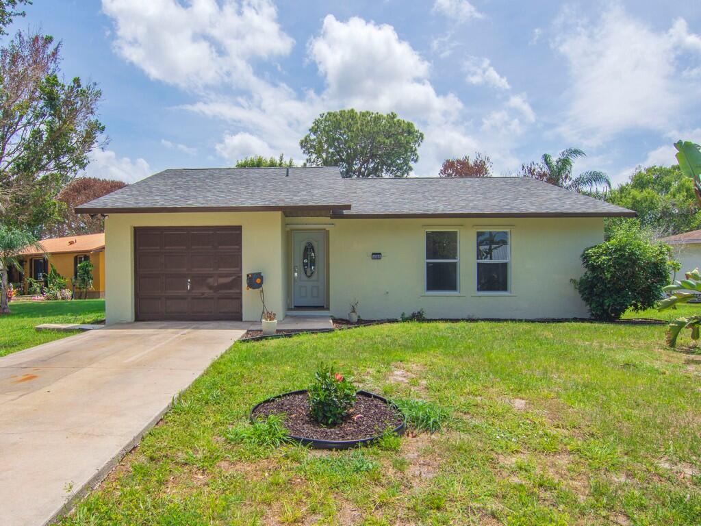 4065 46th Lane Property Photo 2