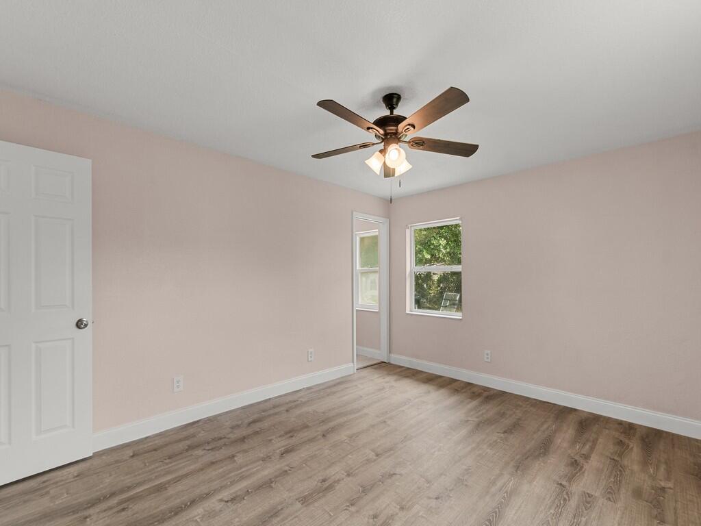 4065 46th Lane Property Photo 25