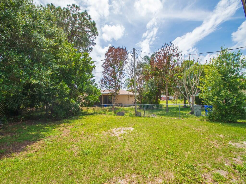 4065 46th Lane Property Photo 29