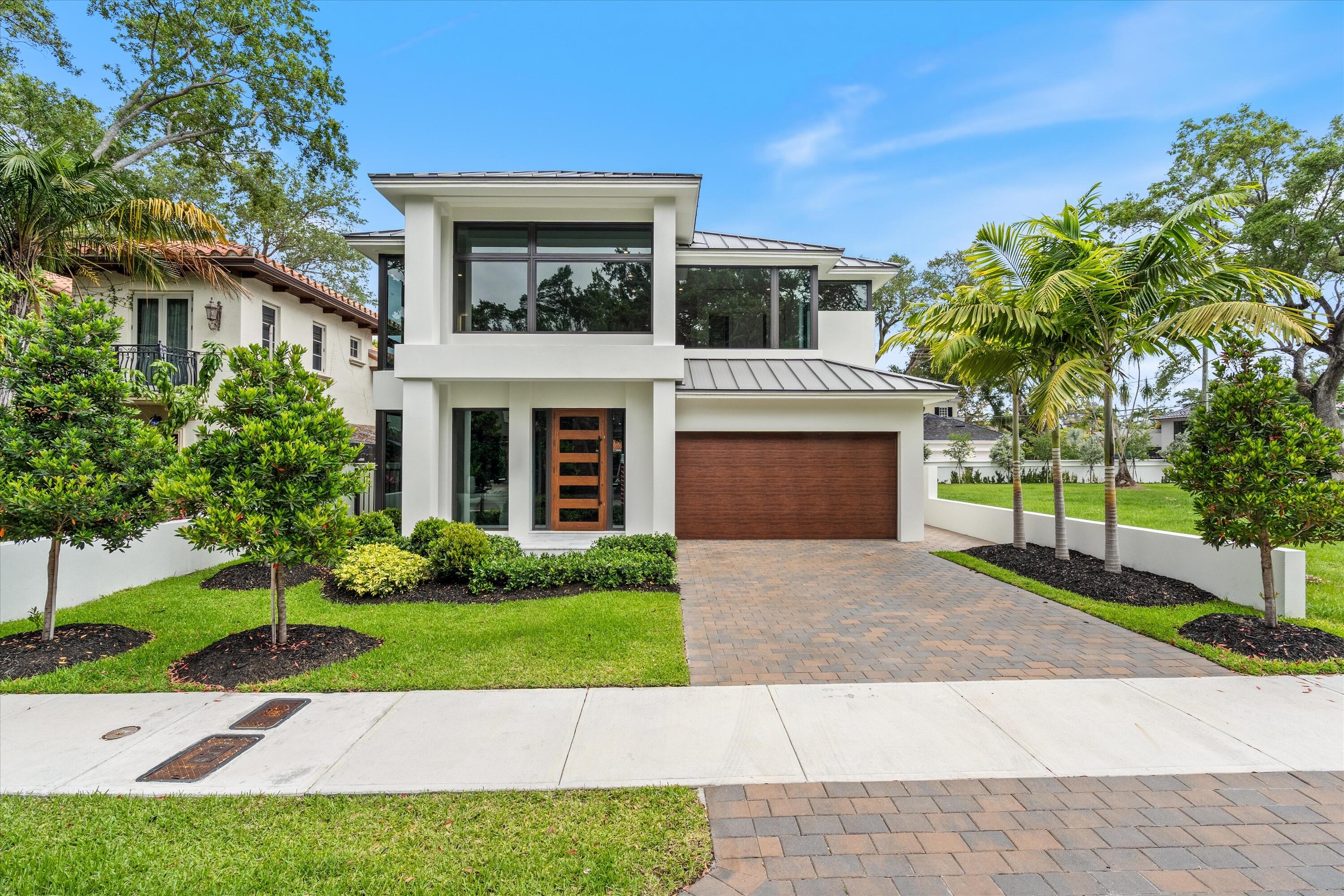 1625 SE 1st Street