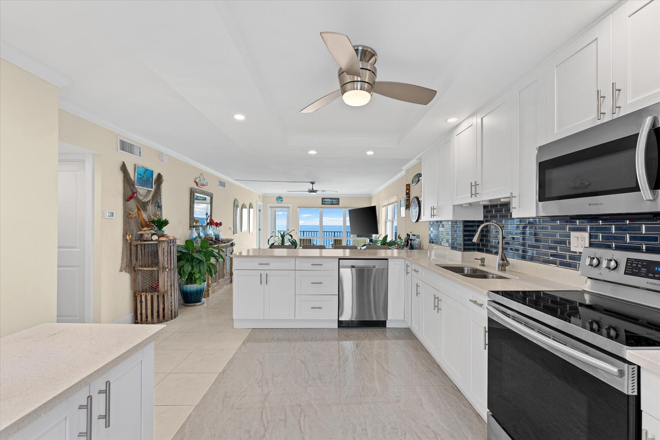 750 N Ocean Boulevard 710 Property Photo 7