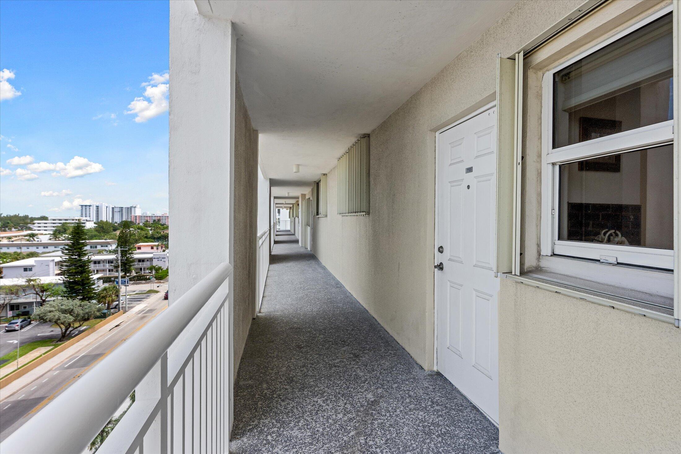 750 N Ocean Boulevard 710 Property Photo 25