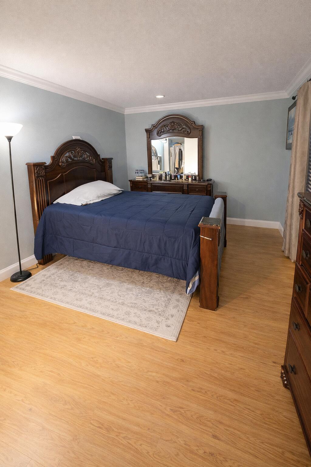 223 Foxtail Drive C Property Photo 6