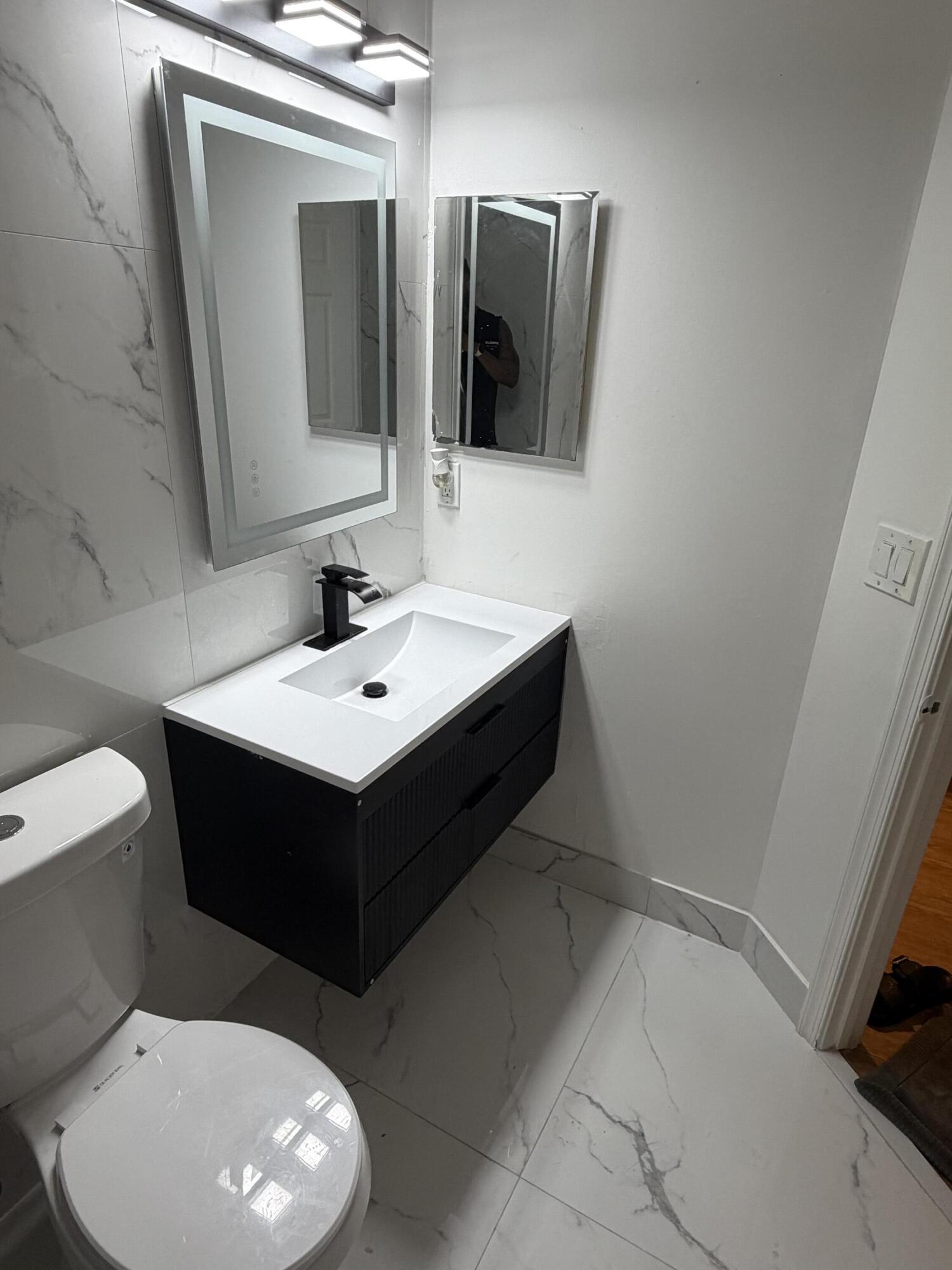 223 Foxtail Drive C Property Photo 9