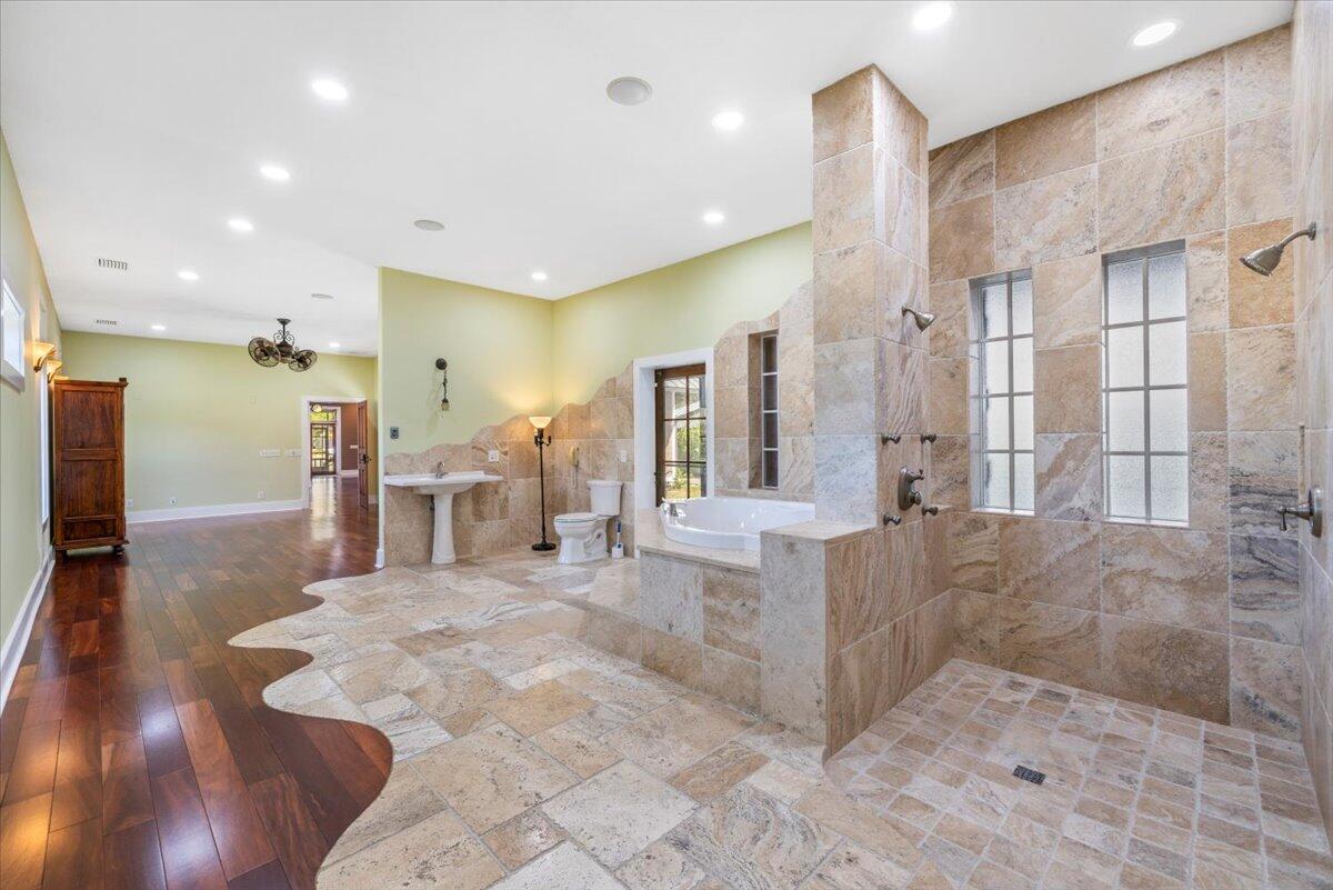 531 Sunset Boulevard Property Photo 5