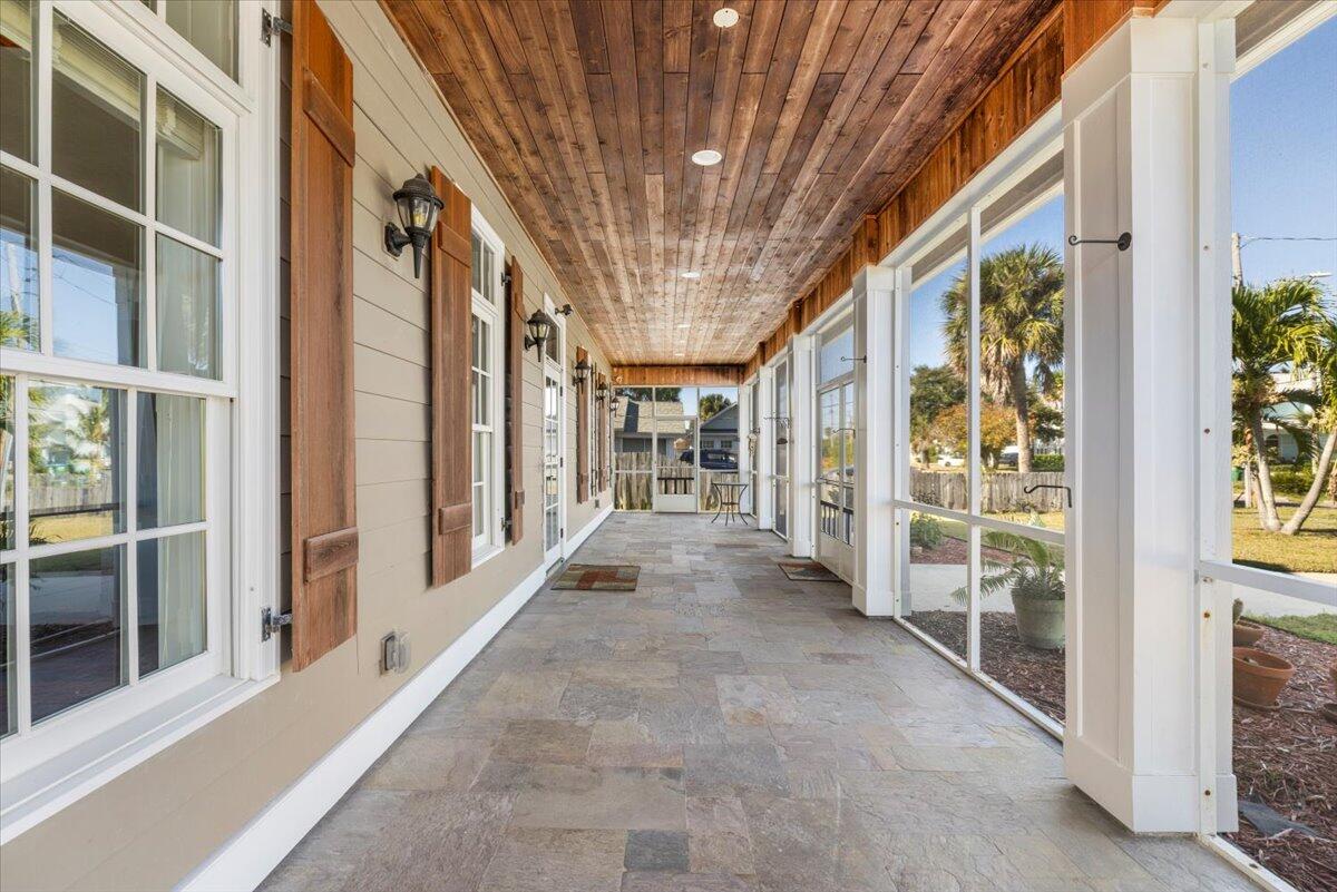 531 Sunset Boulevard Property Photo 6