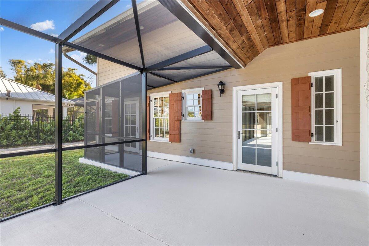 531 Sunset Boulevard Property Photo 10