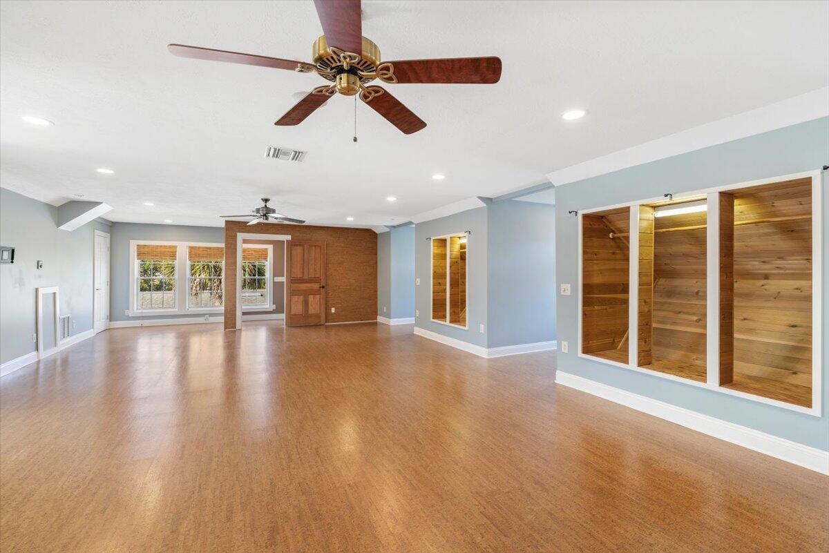 531 Sunset Boulevard Property Photo 13