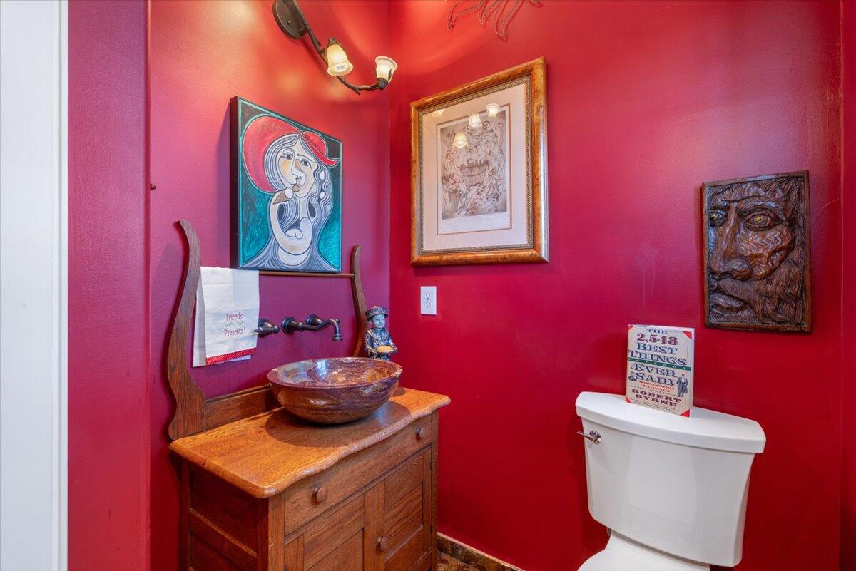 531 Sunset Boulevard Property Photo 18