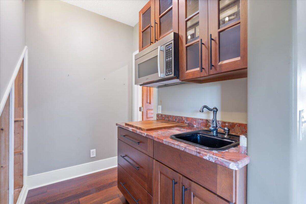 531 Sunset Boulevard Property Photo 24