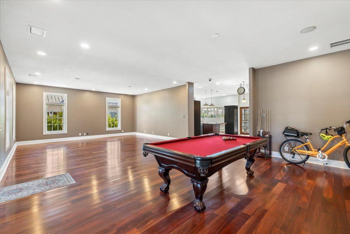 531 Sunset Boulevard Property Photo 53