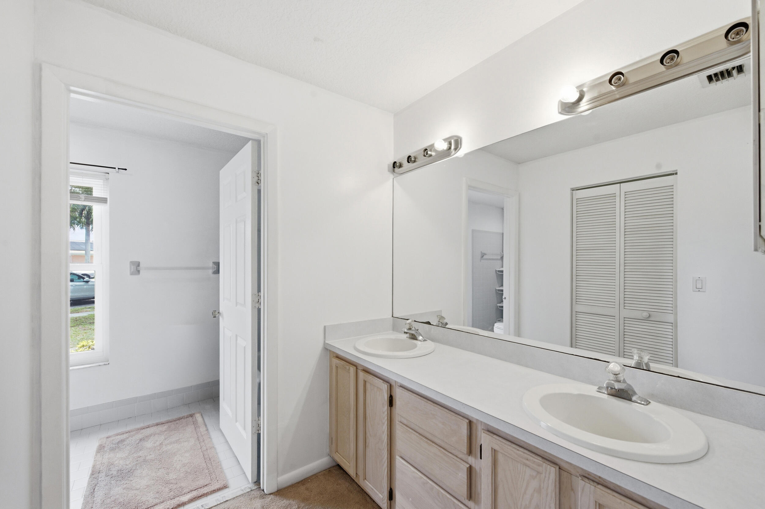 1405 Chappard Court Property Photo 14