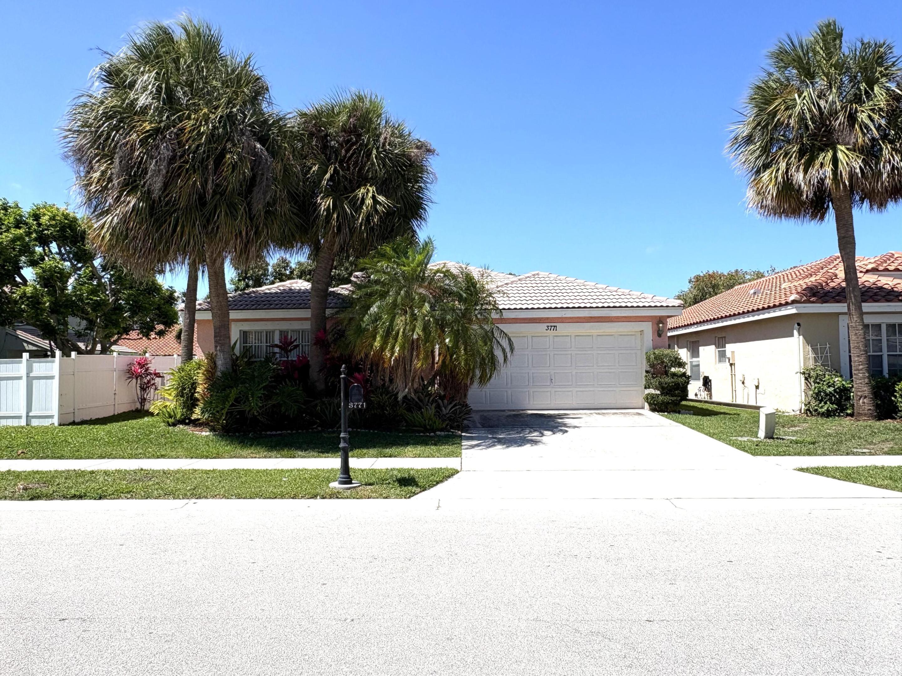 3771 Newport Avenue Property Photo 2