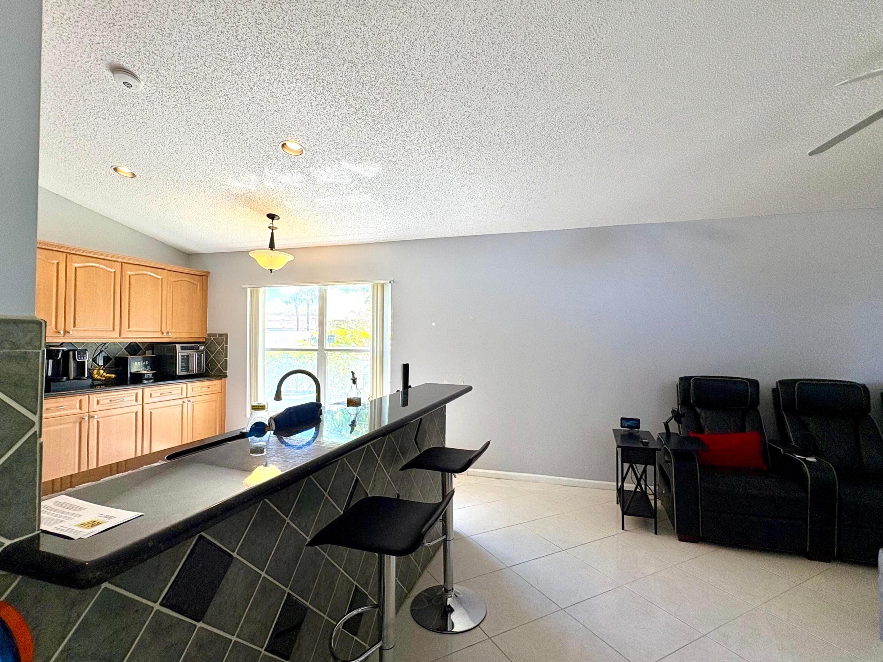 3771 Newport Avenue Property Photo 13
