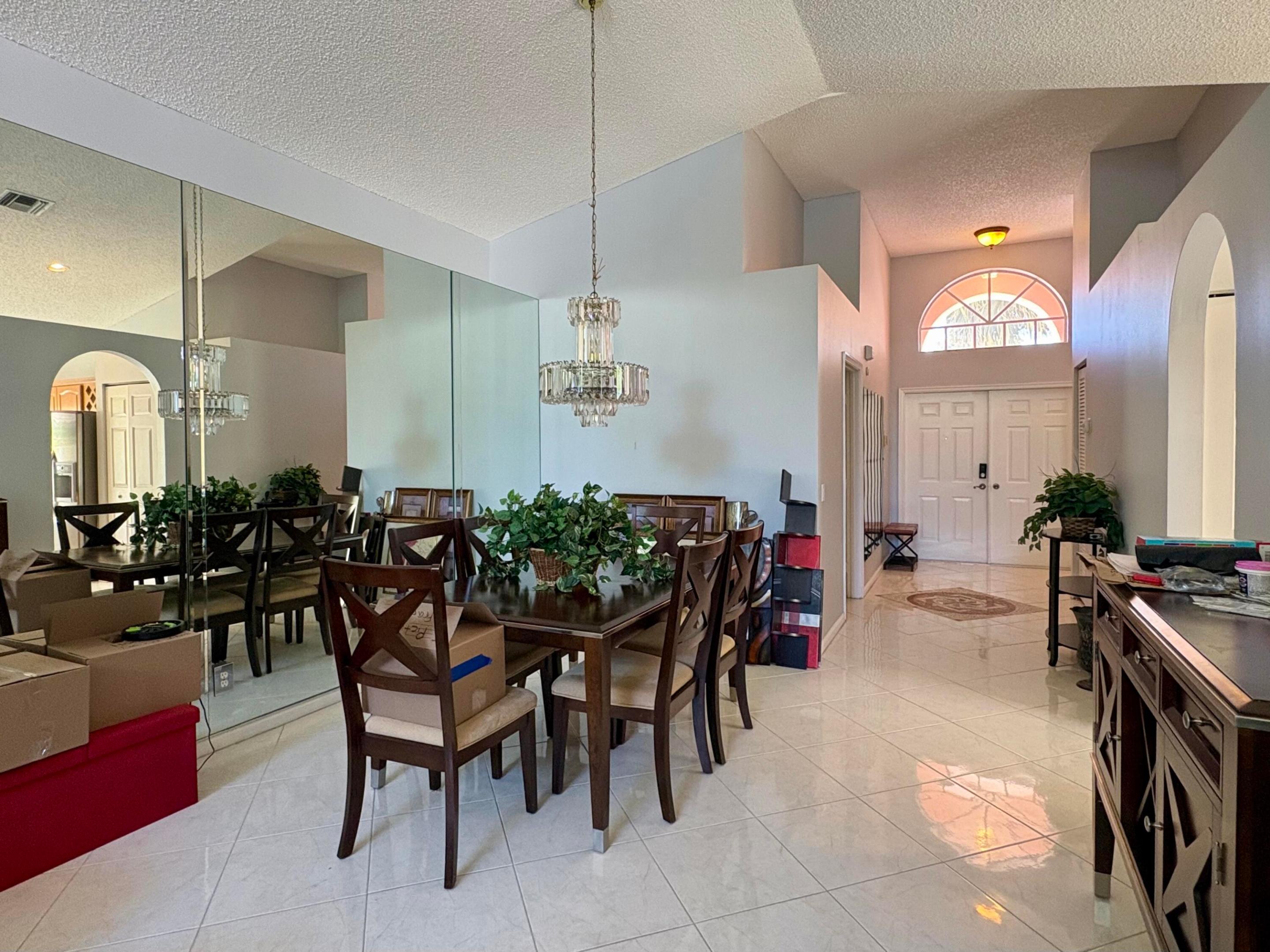 3771 Newport Avenue Property Photo 16