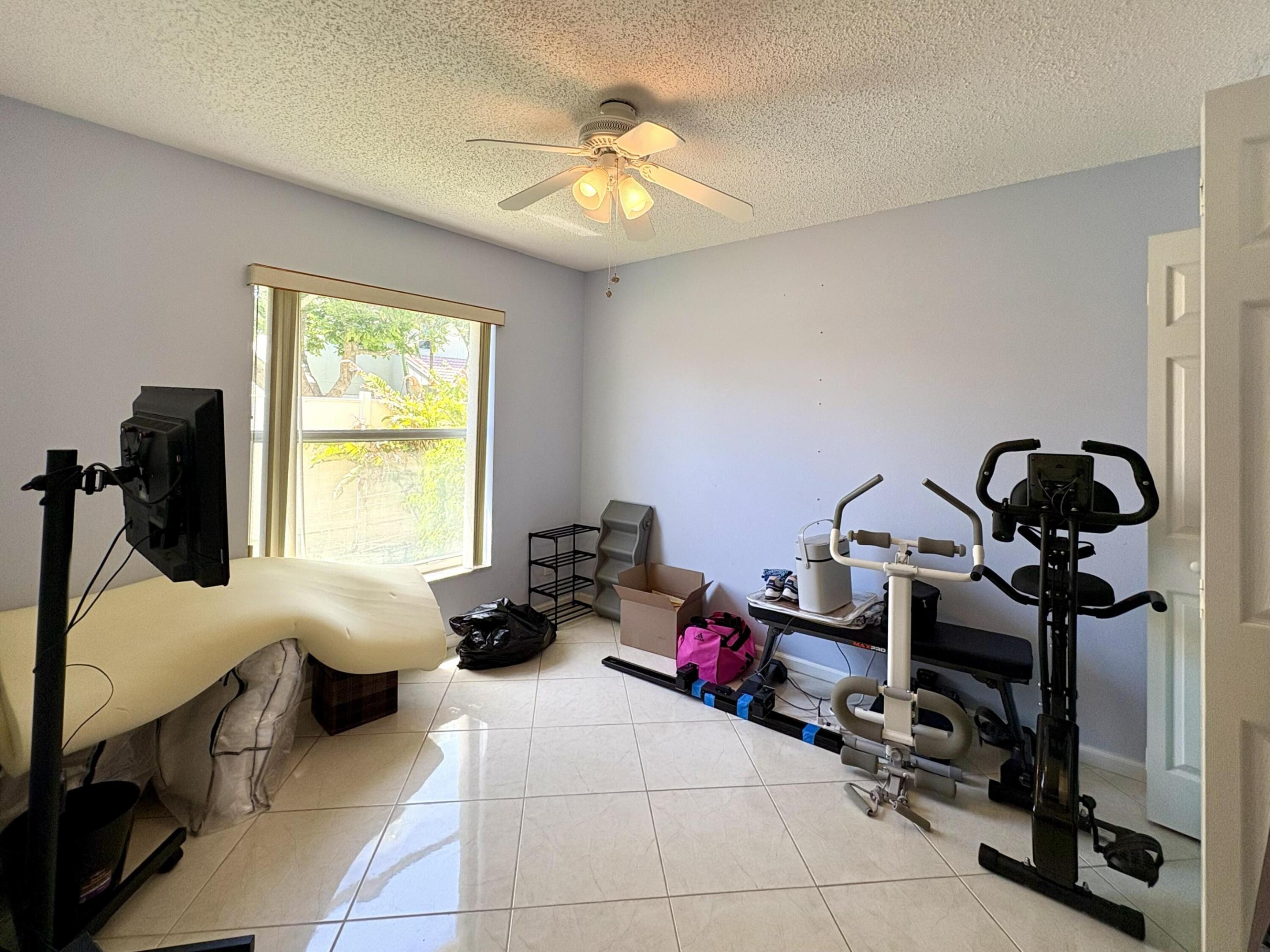 3771 Newport Avenue Property Photo 21