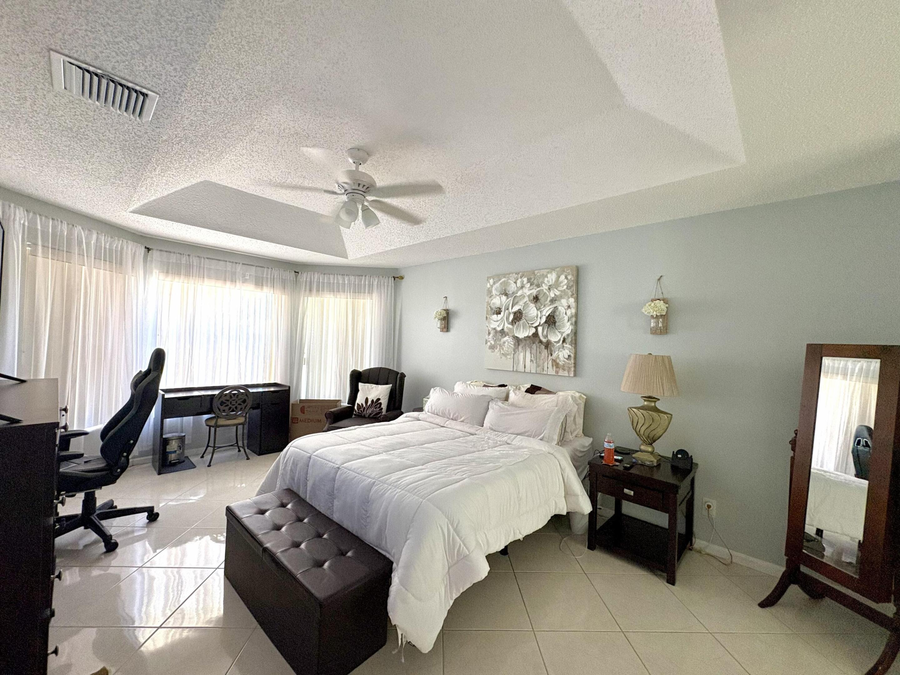 3771 Newport Avenue Property Photo 22