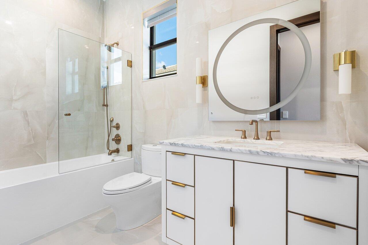 9625 Vescovato Way Property Photo 29