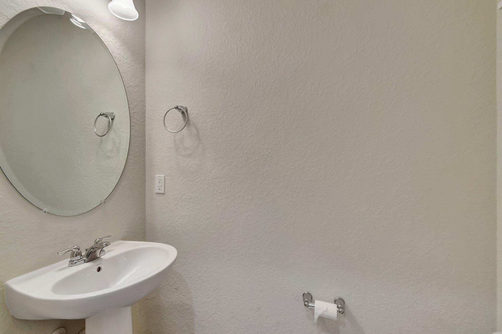 2854 Bard Street Property Photo 8