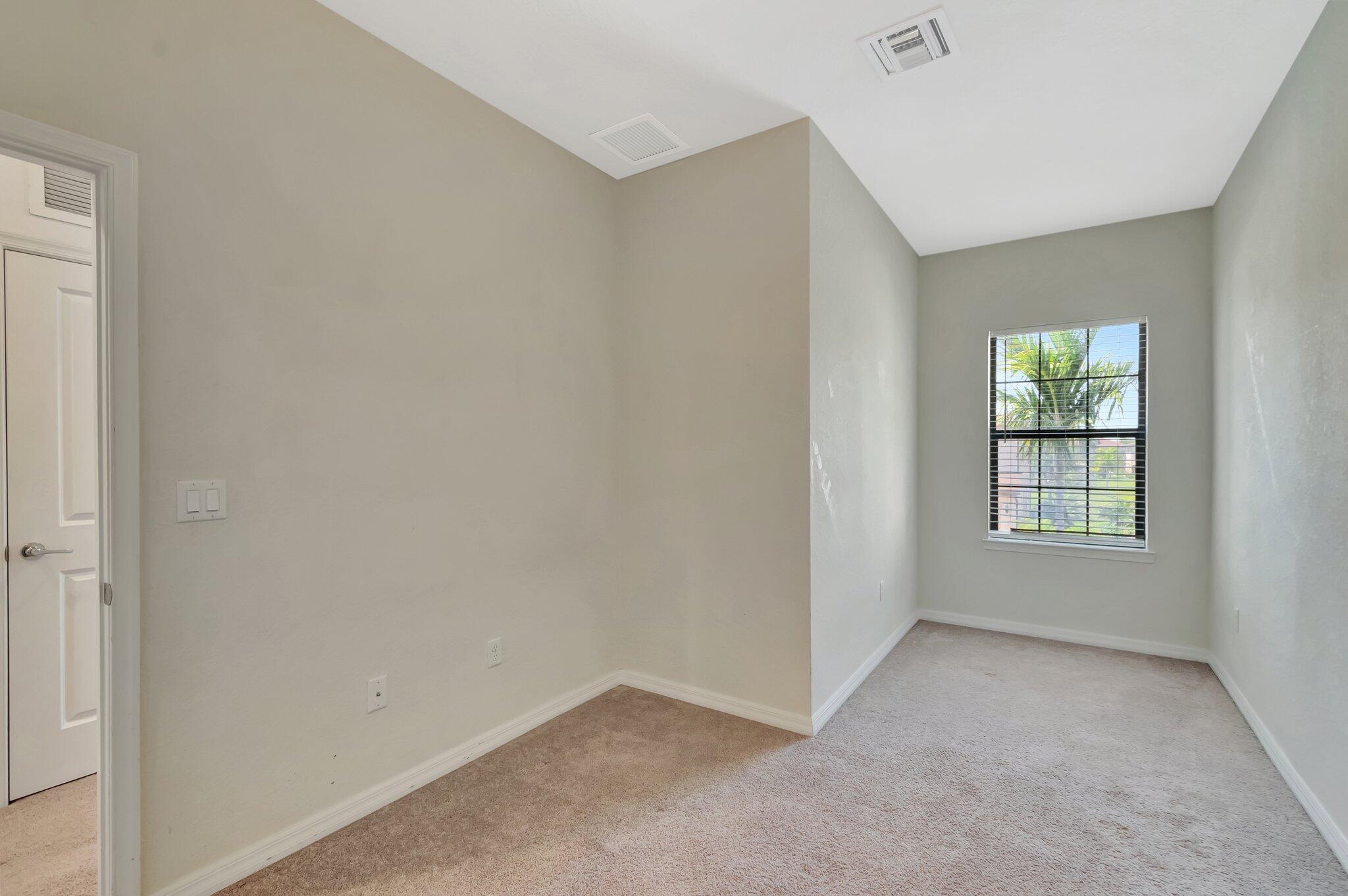 2854 Bard Street Property Photo 19