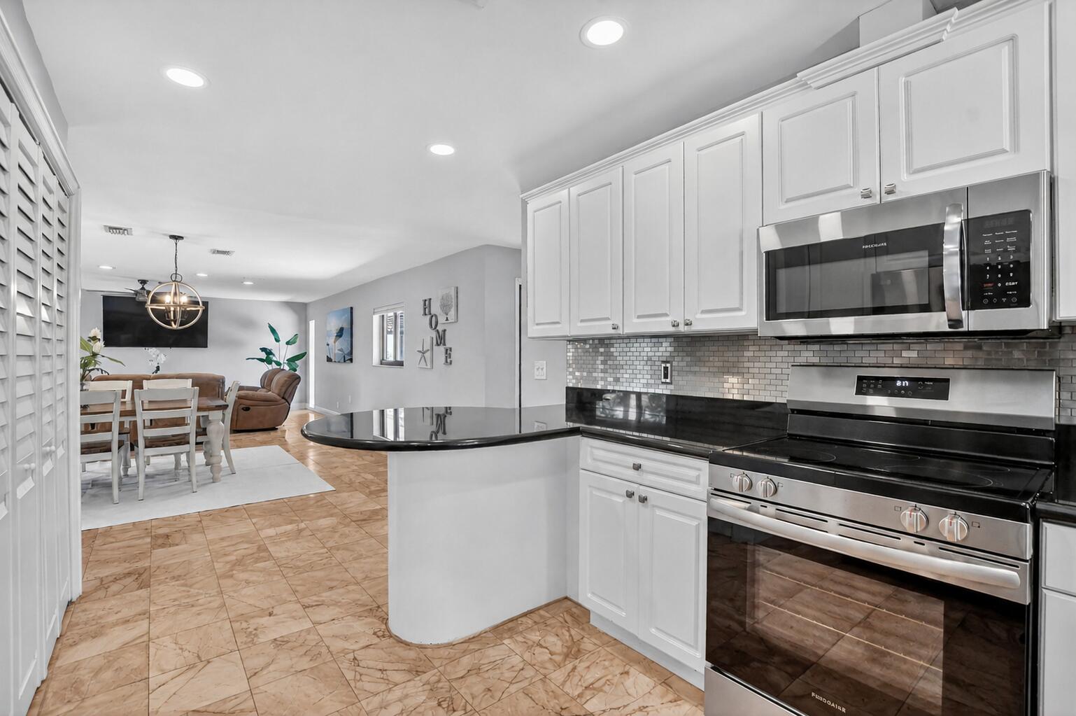 4310 S Ocean Boulevard B Property Photo 5